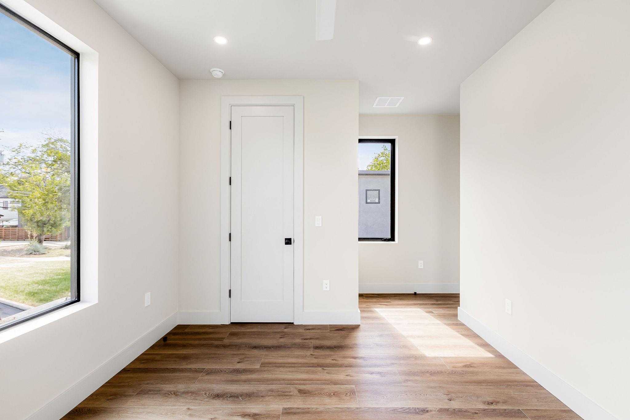 Photo 38