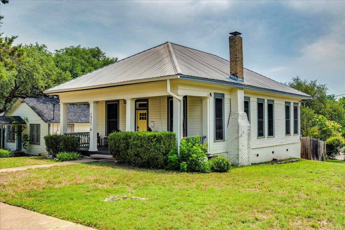 Single Family Residence