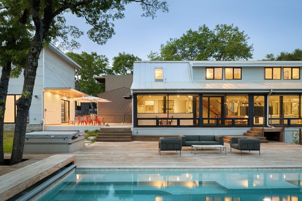 Single Family Residence