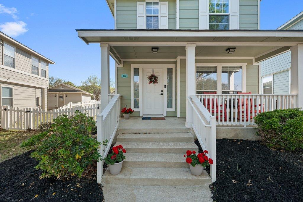 Single Family Residence