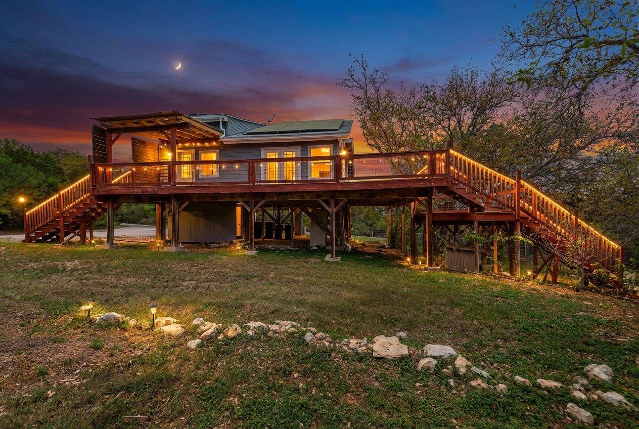 Single Family Residence
