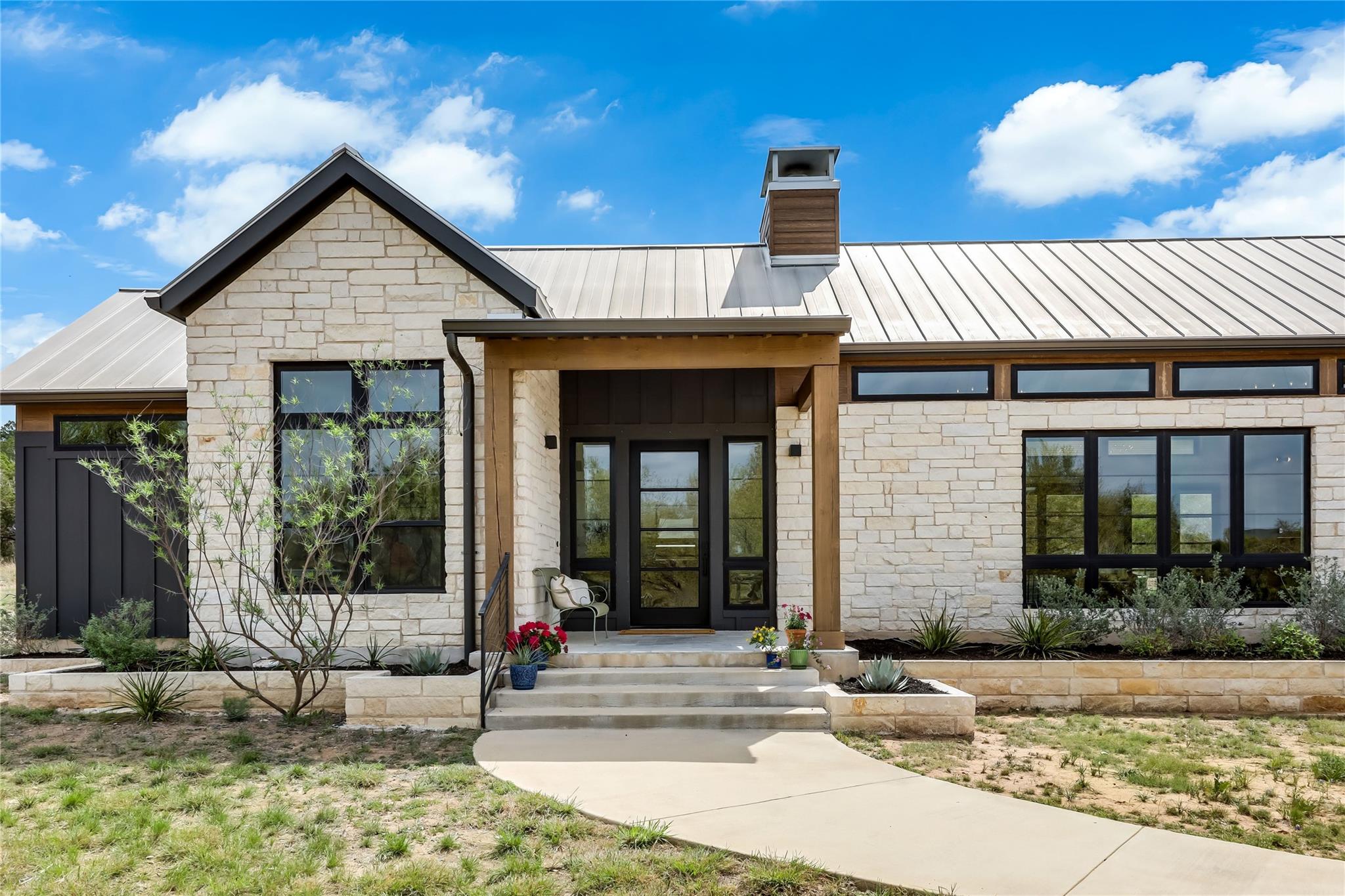 Single Family Residence