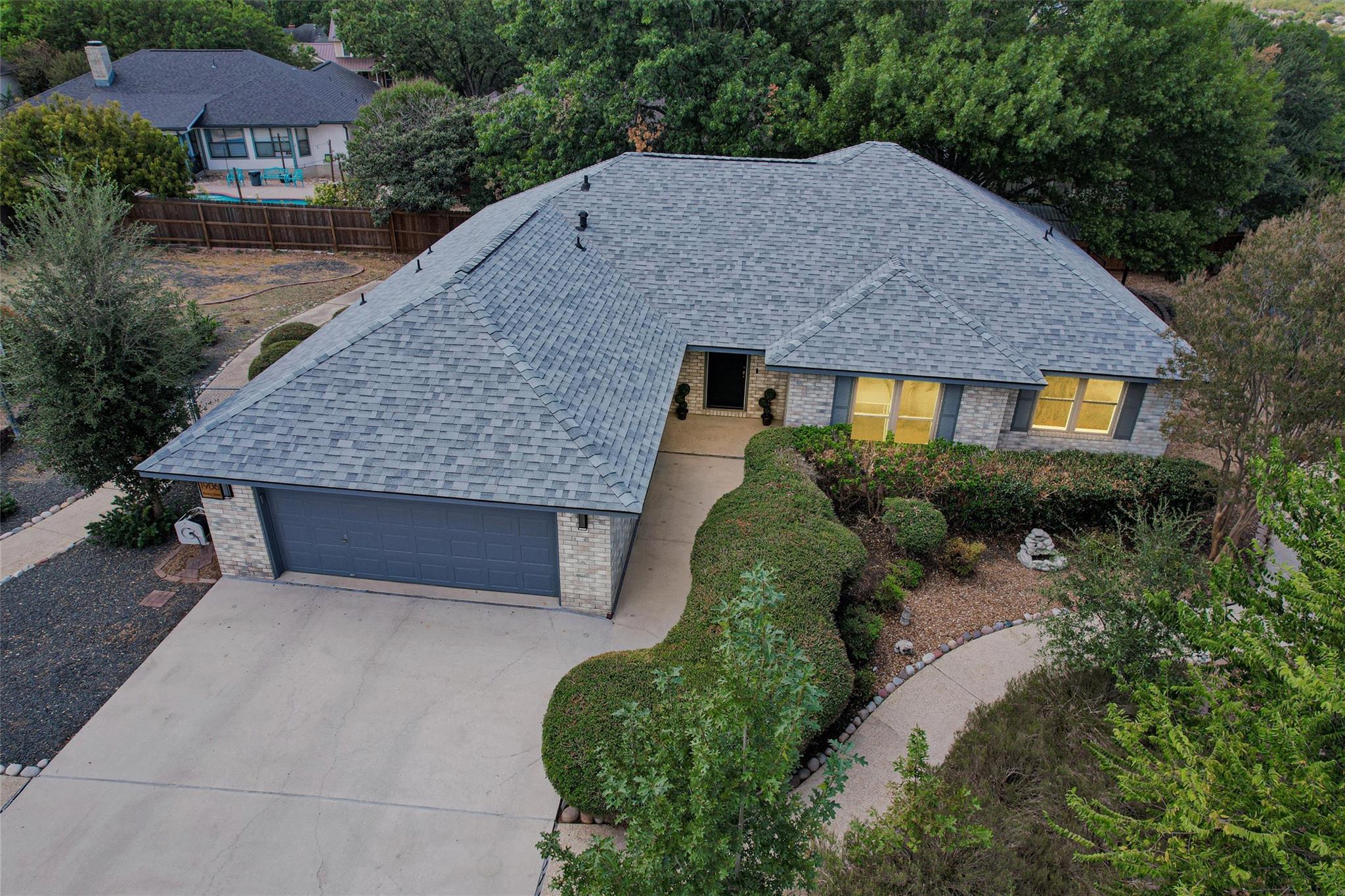 Single Family Residence