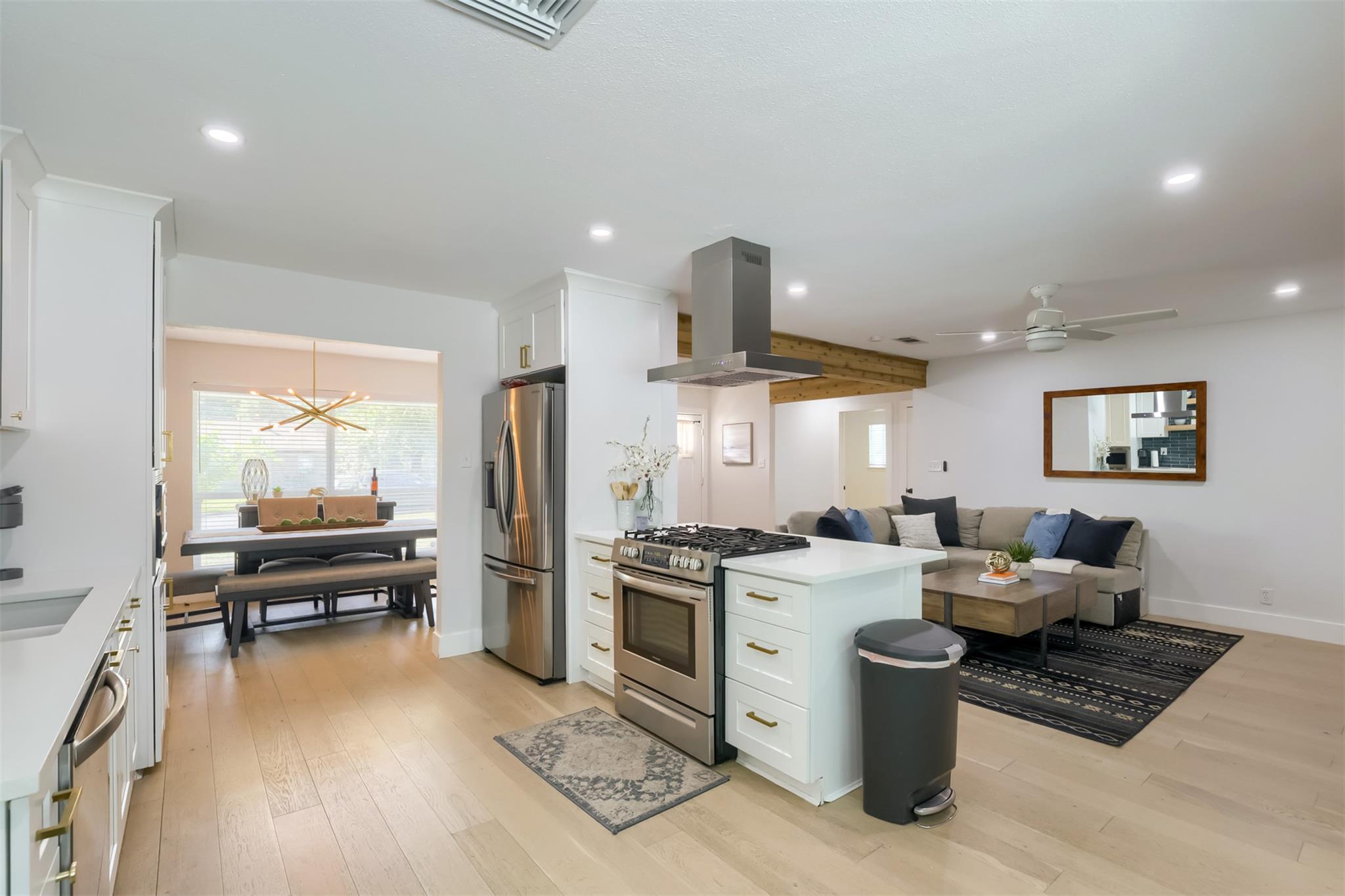 Single Family Residence