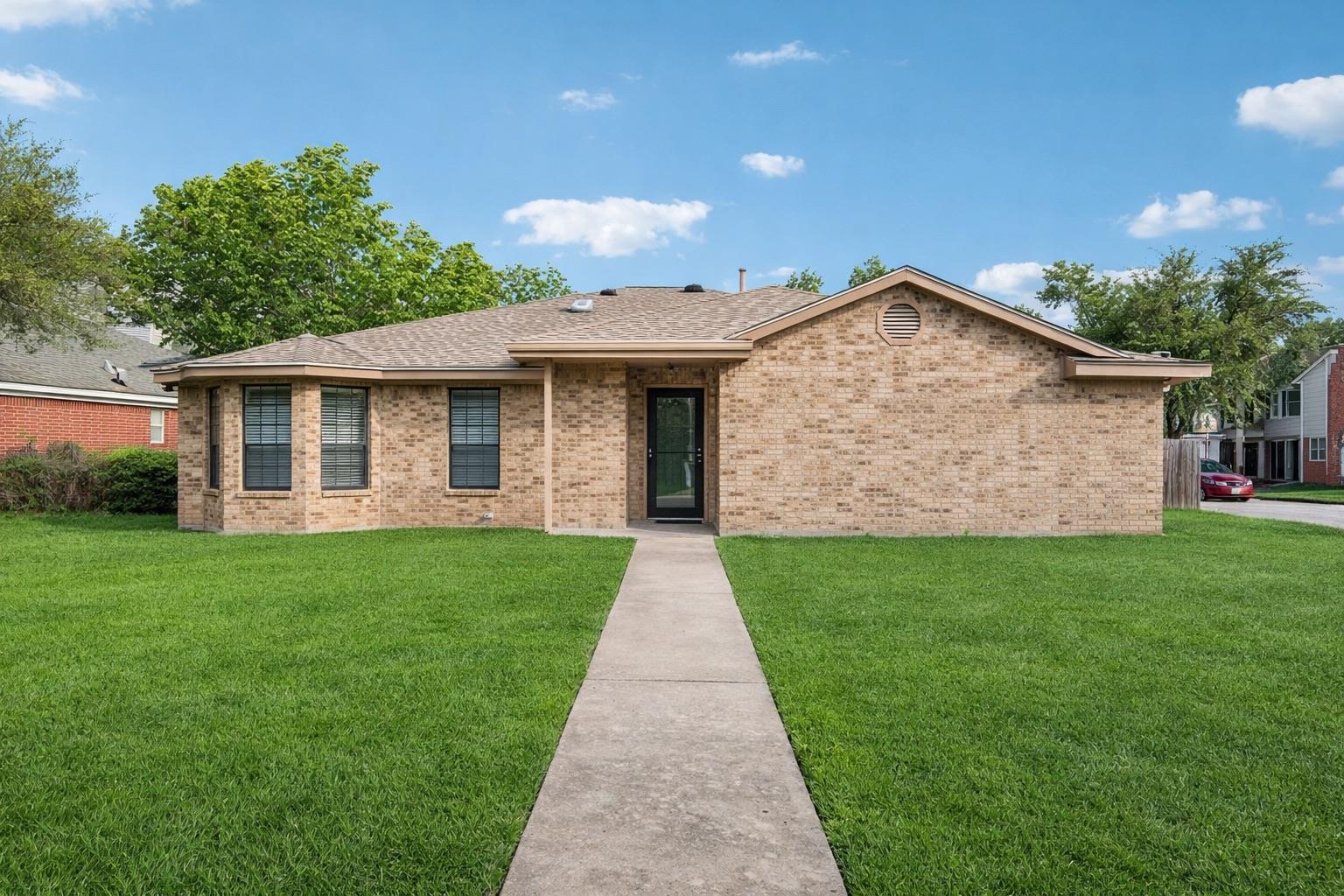 Single Family Residence