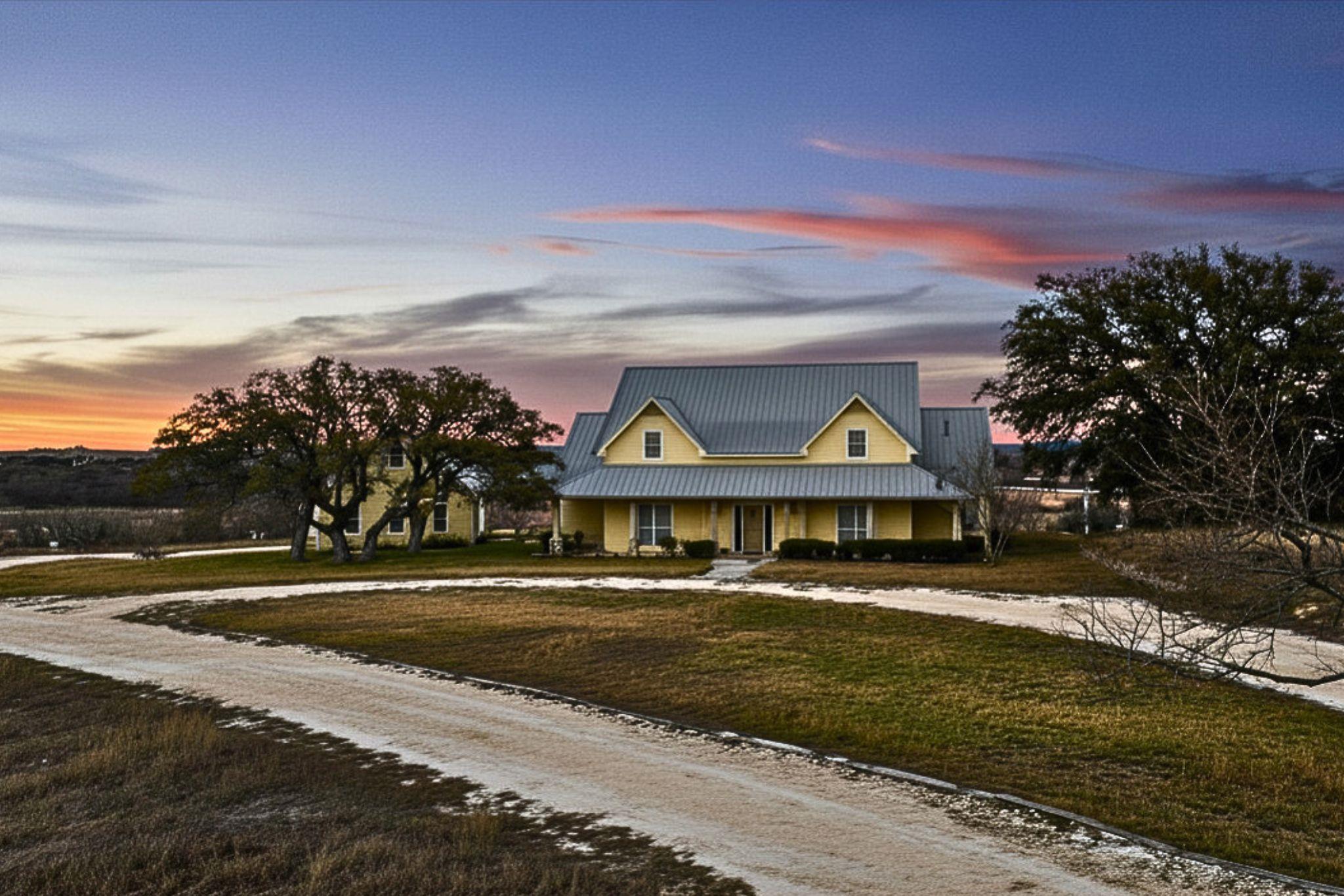 Single Family Residence