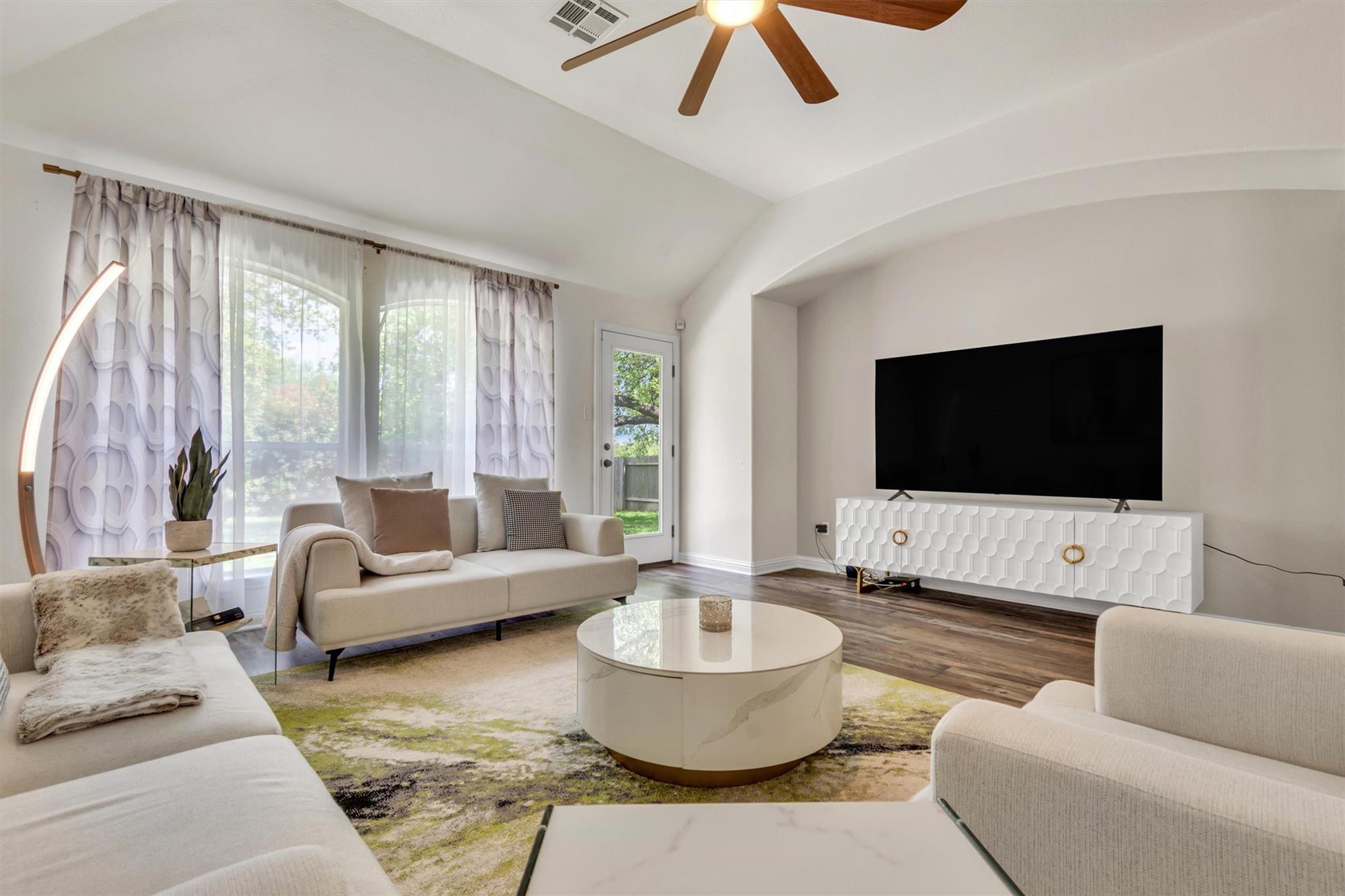 Single Family Residence
