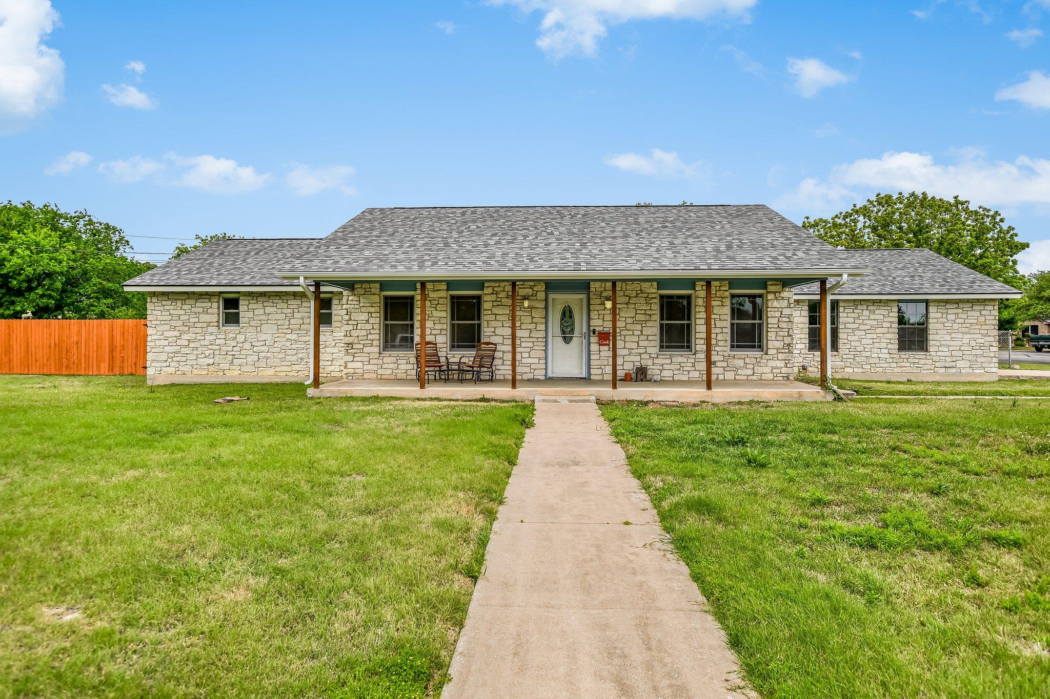 Single Family Residence