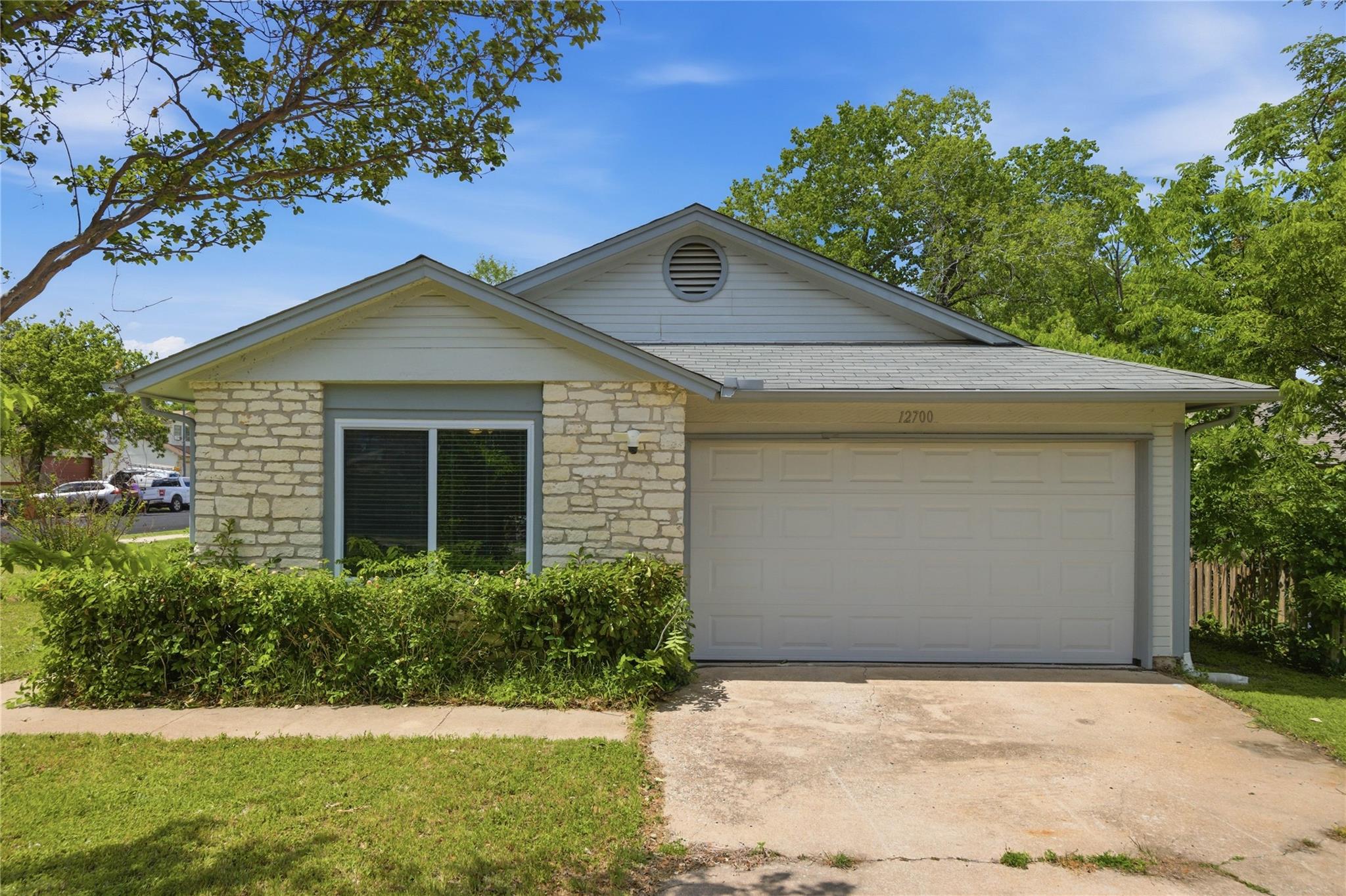Single Family Residence
