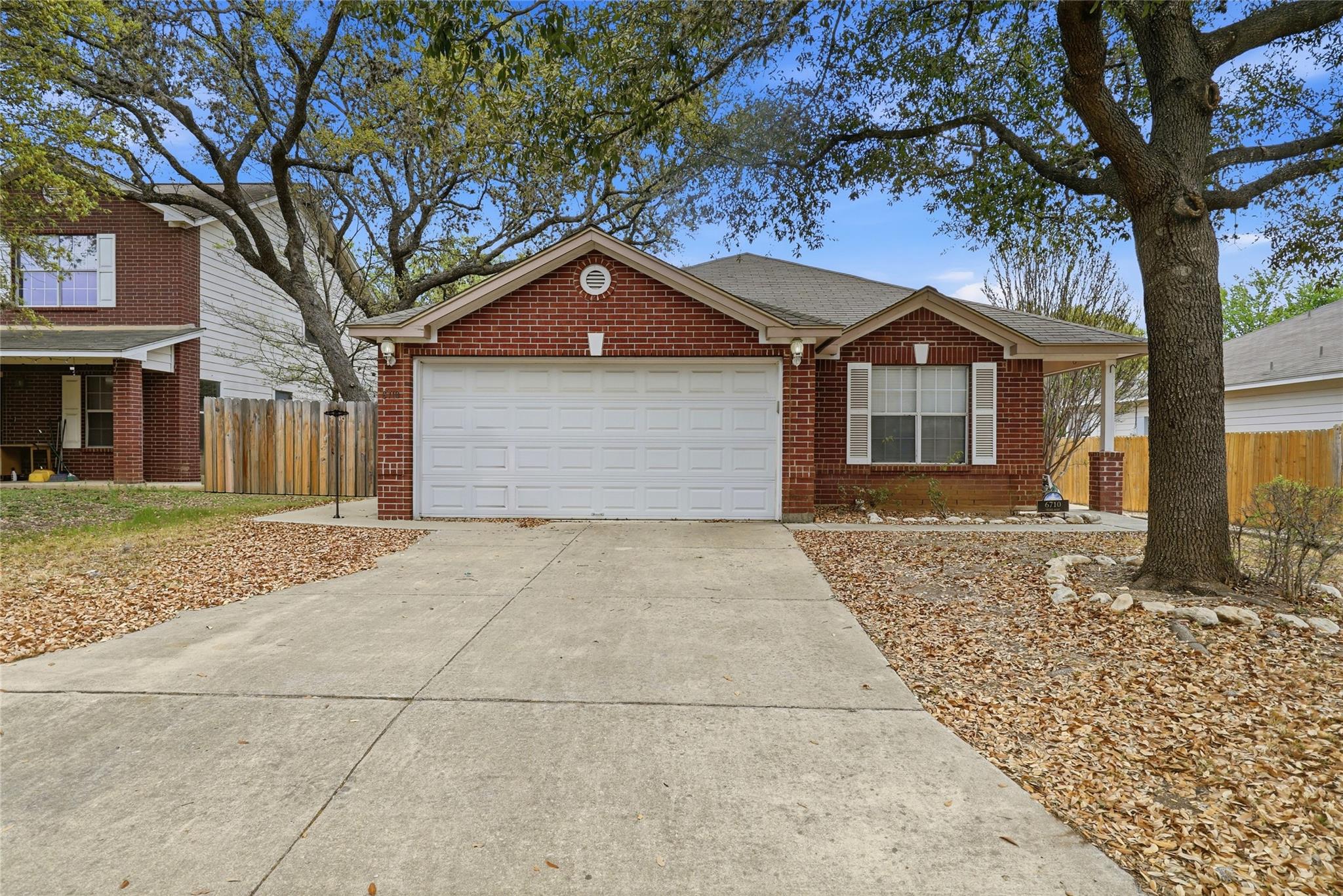Single Family Residence