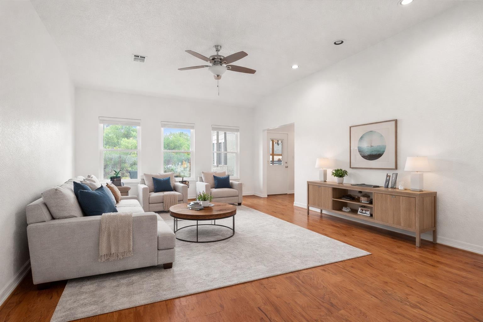 128 PERSIMMON