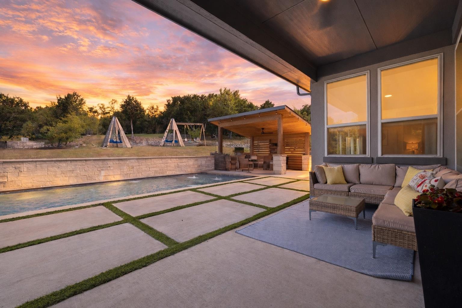 Single Family Residence