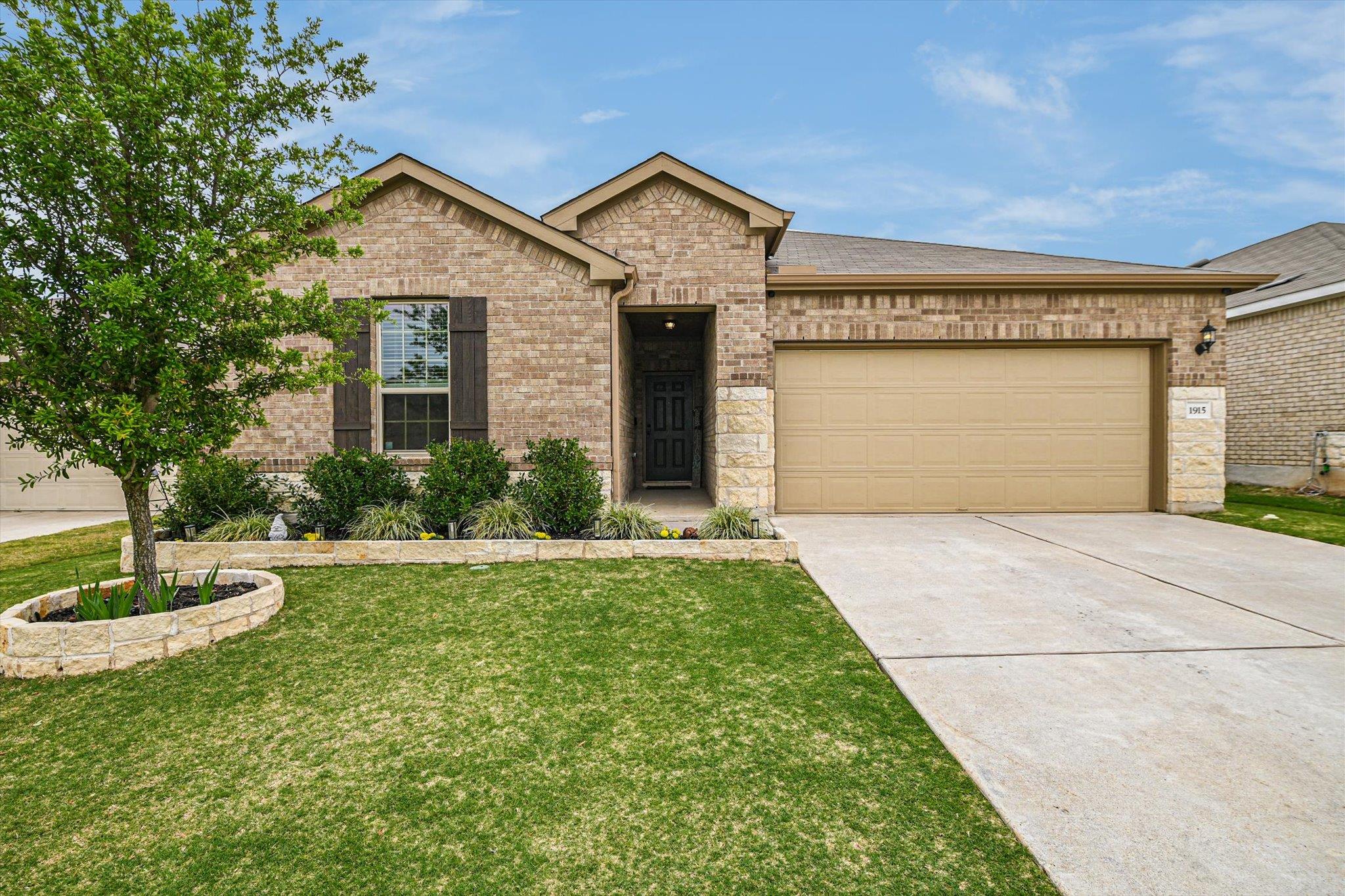 Single Family Residence