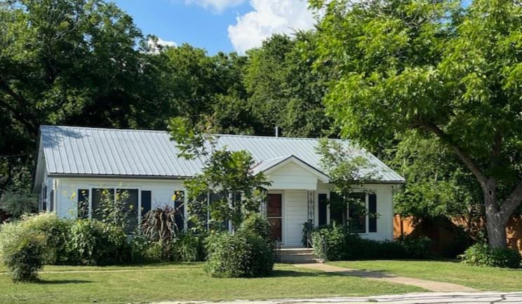 Single Family Residence