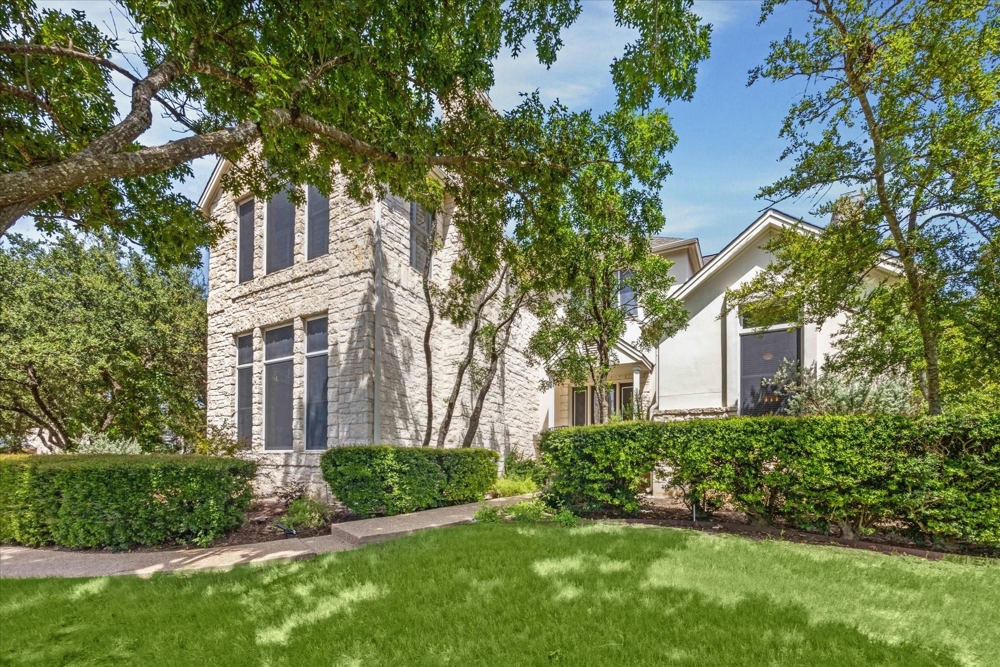 Single Family Residence