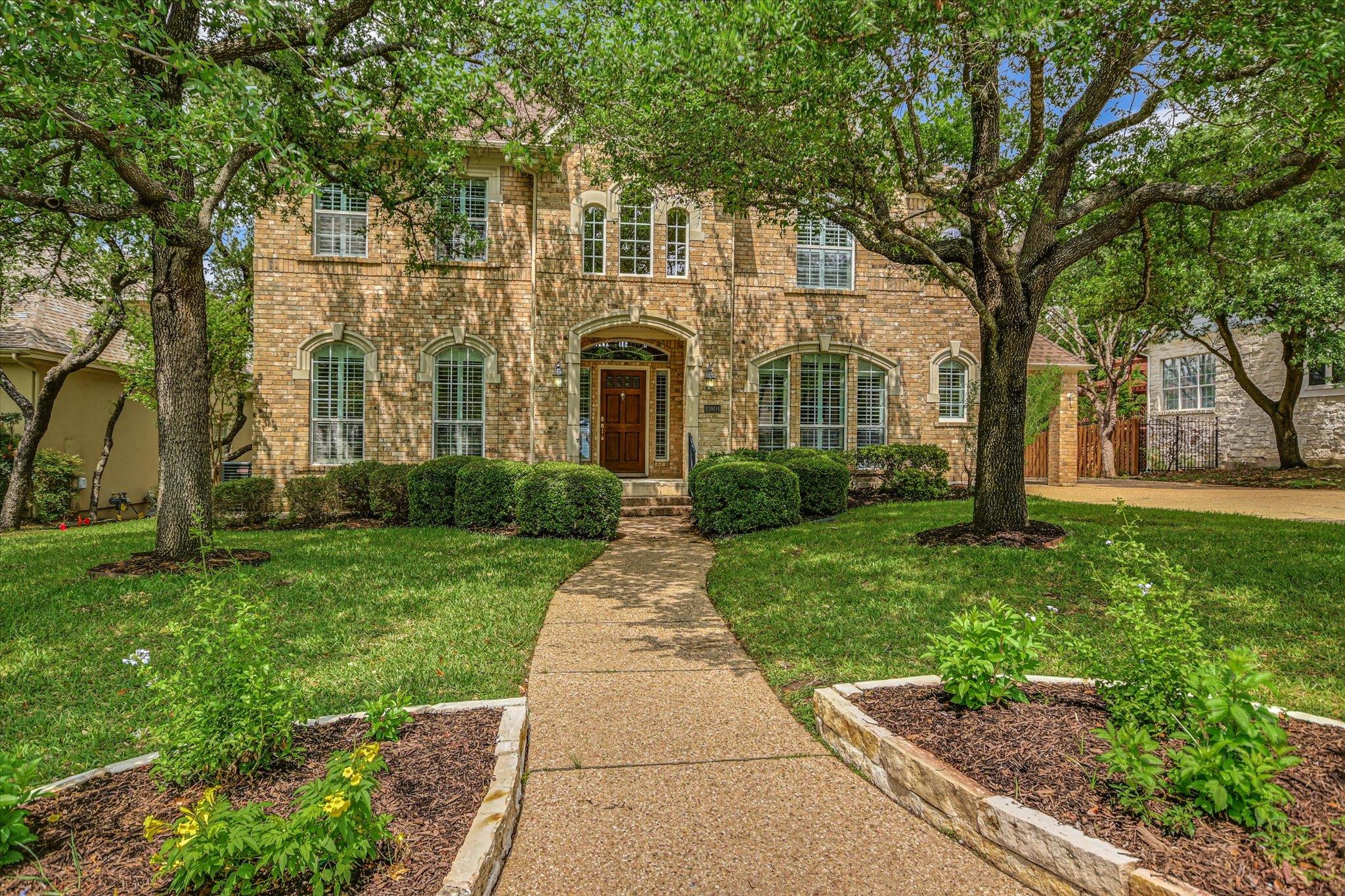 Single Family Residence
