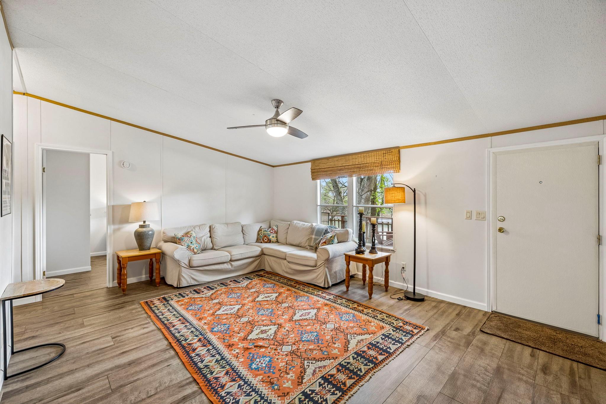 Photo 27