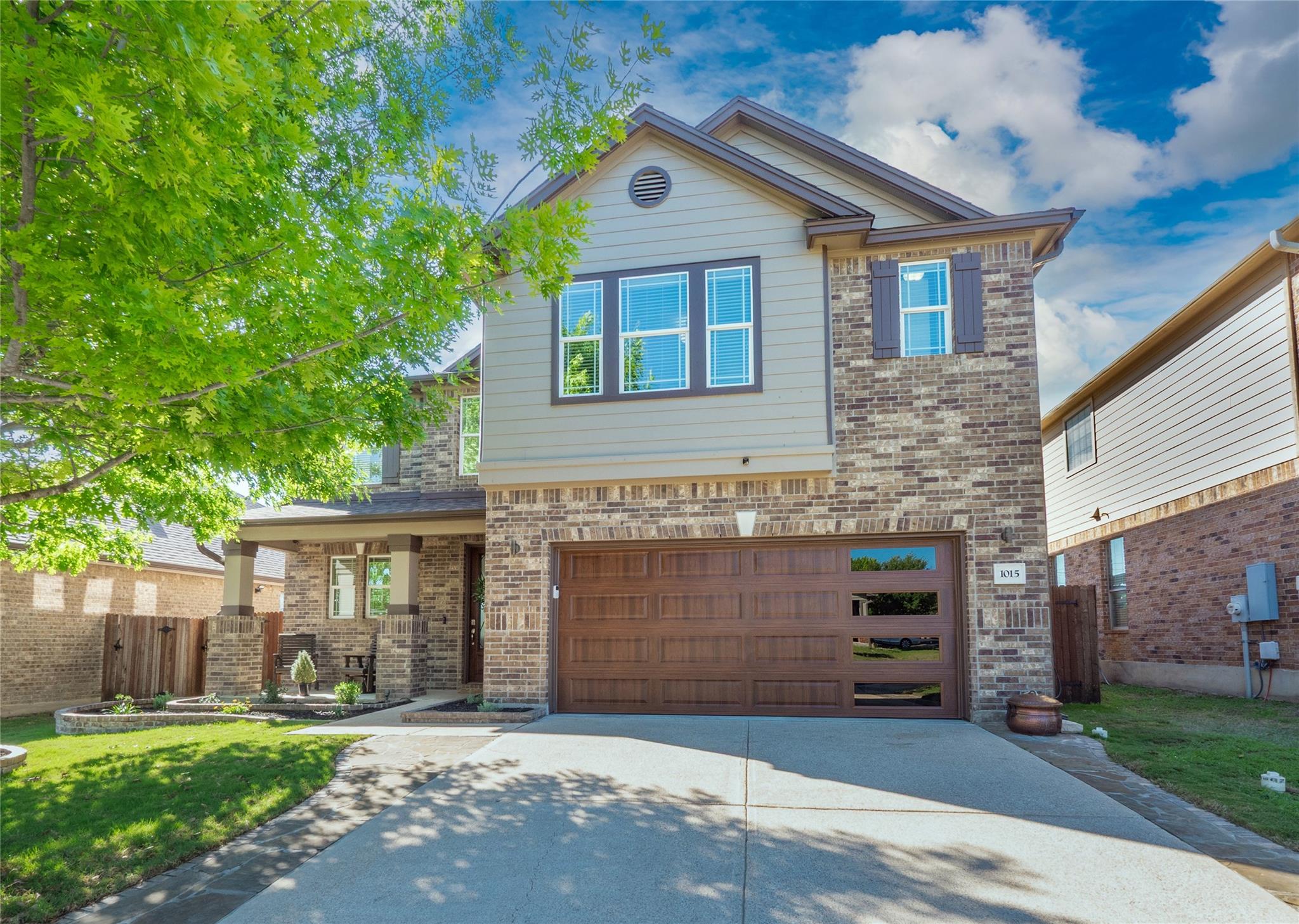 Single Family Residence