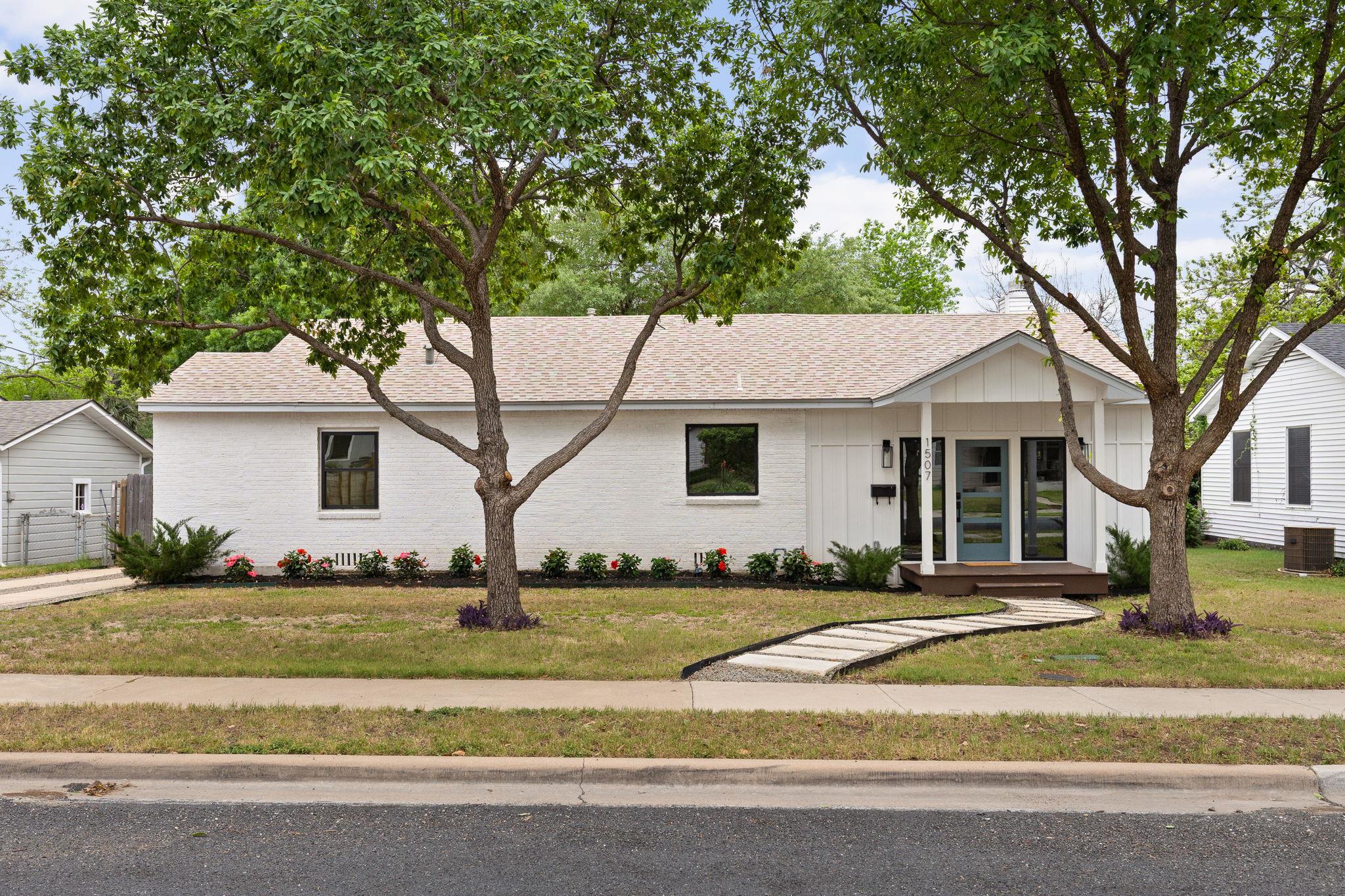 Single Family Residence
