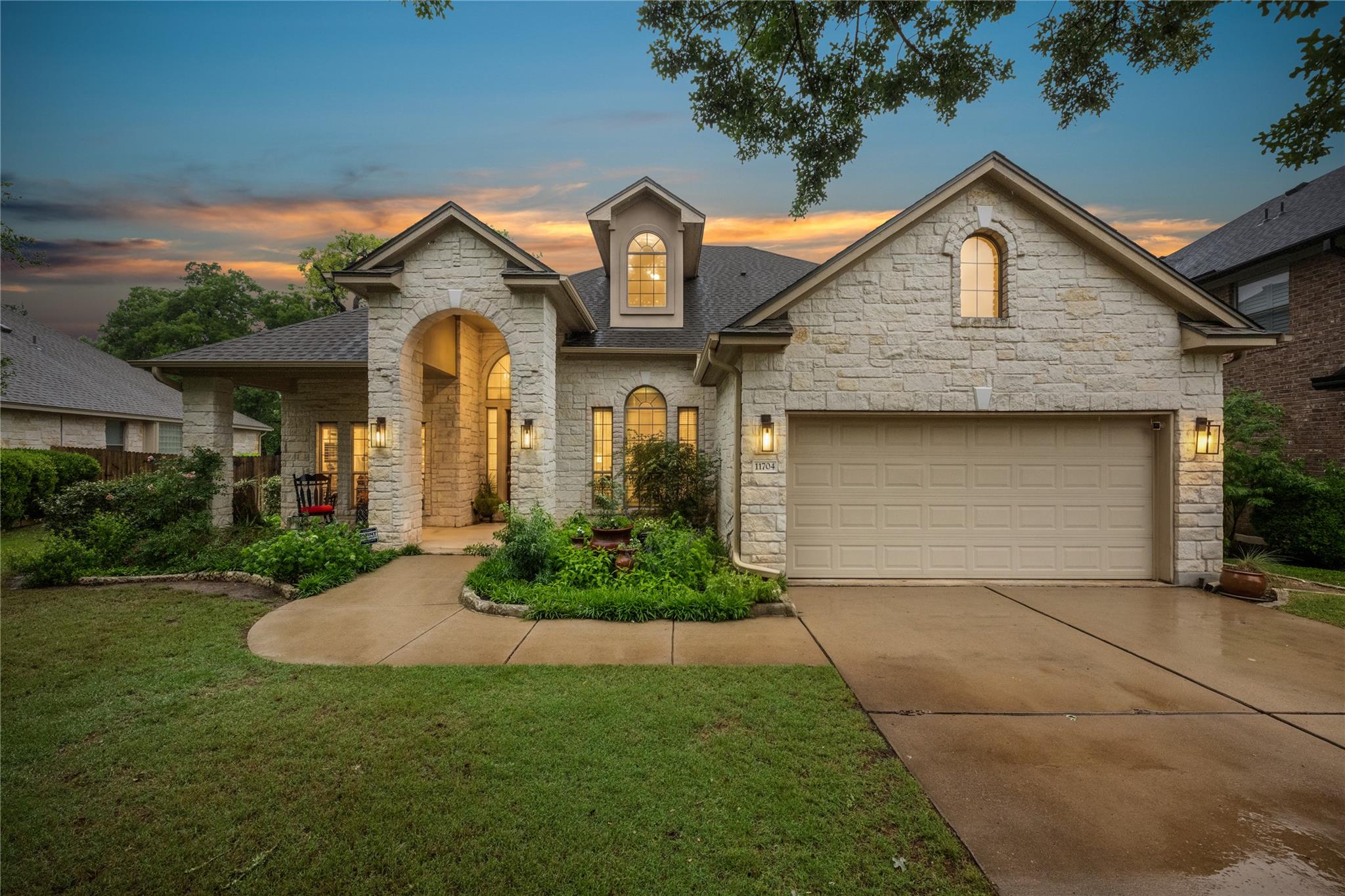 Single Family Residence