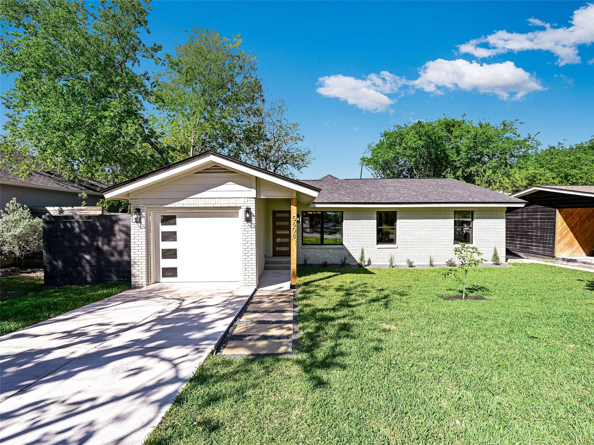 Single Family Residence