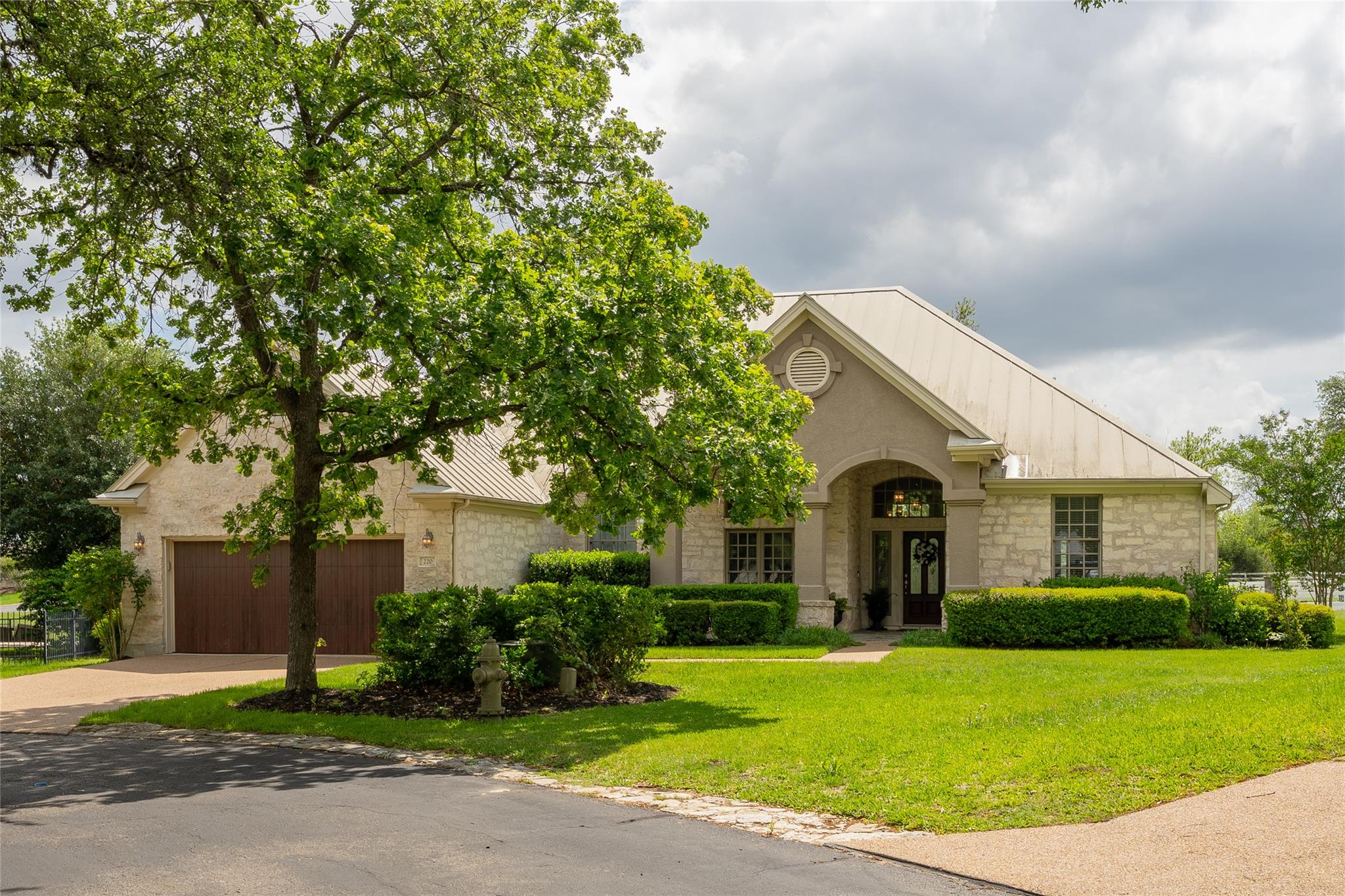 Single Family Residence