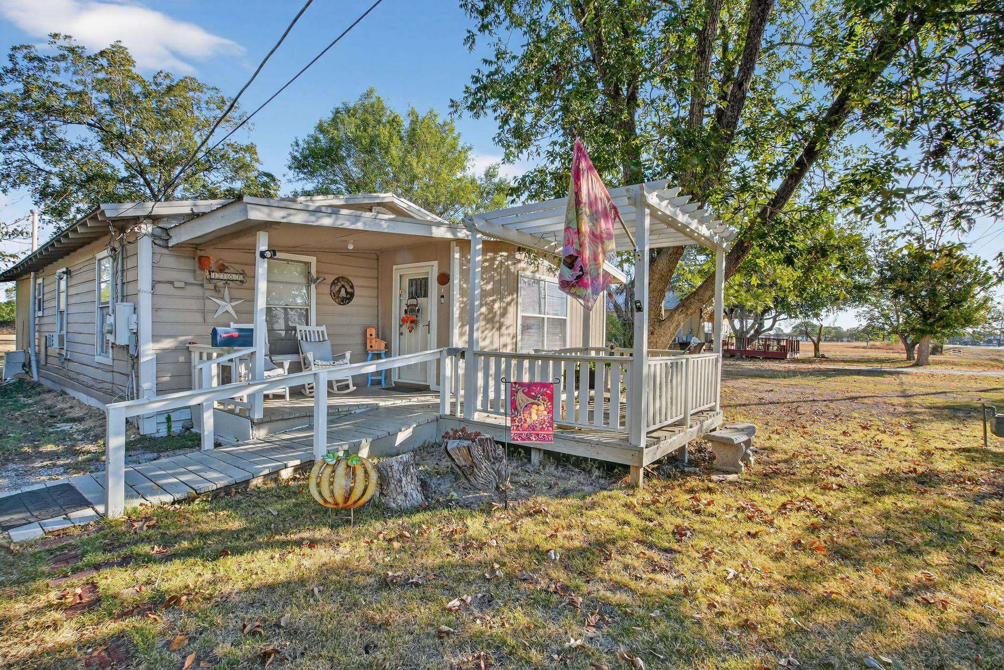 Single Family Residence