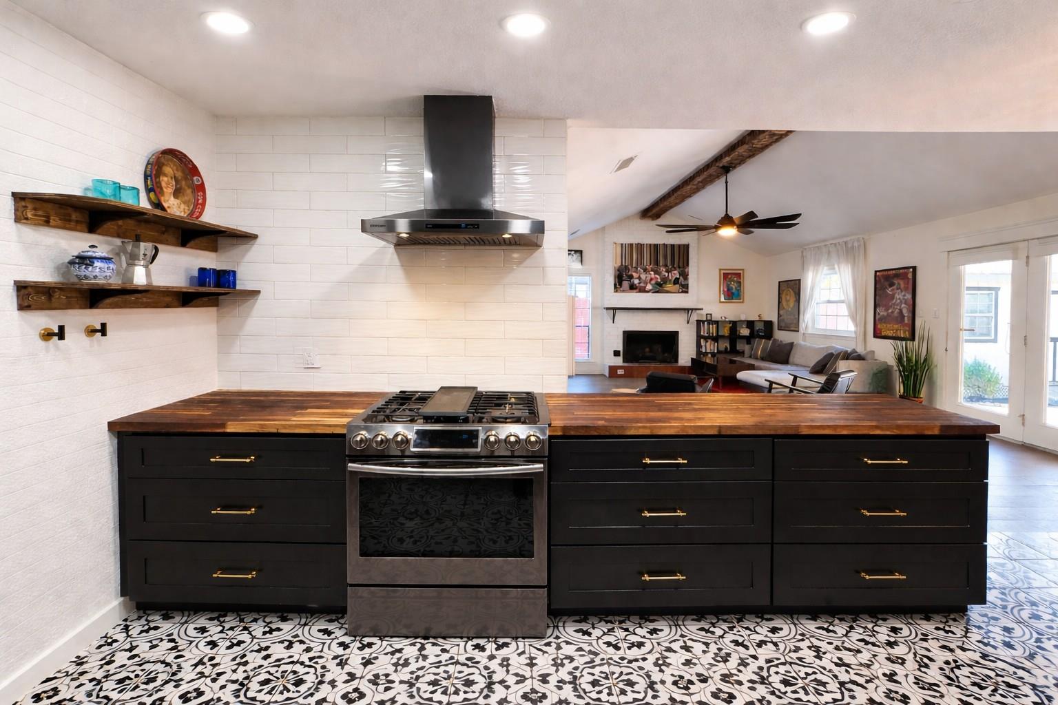 Single Family Residence