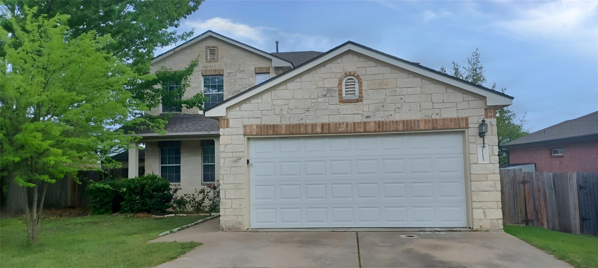 1113 Middle Brook
