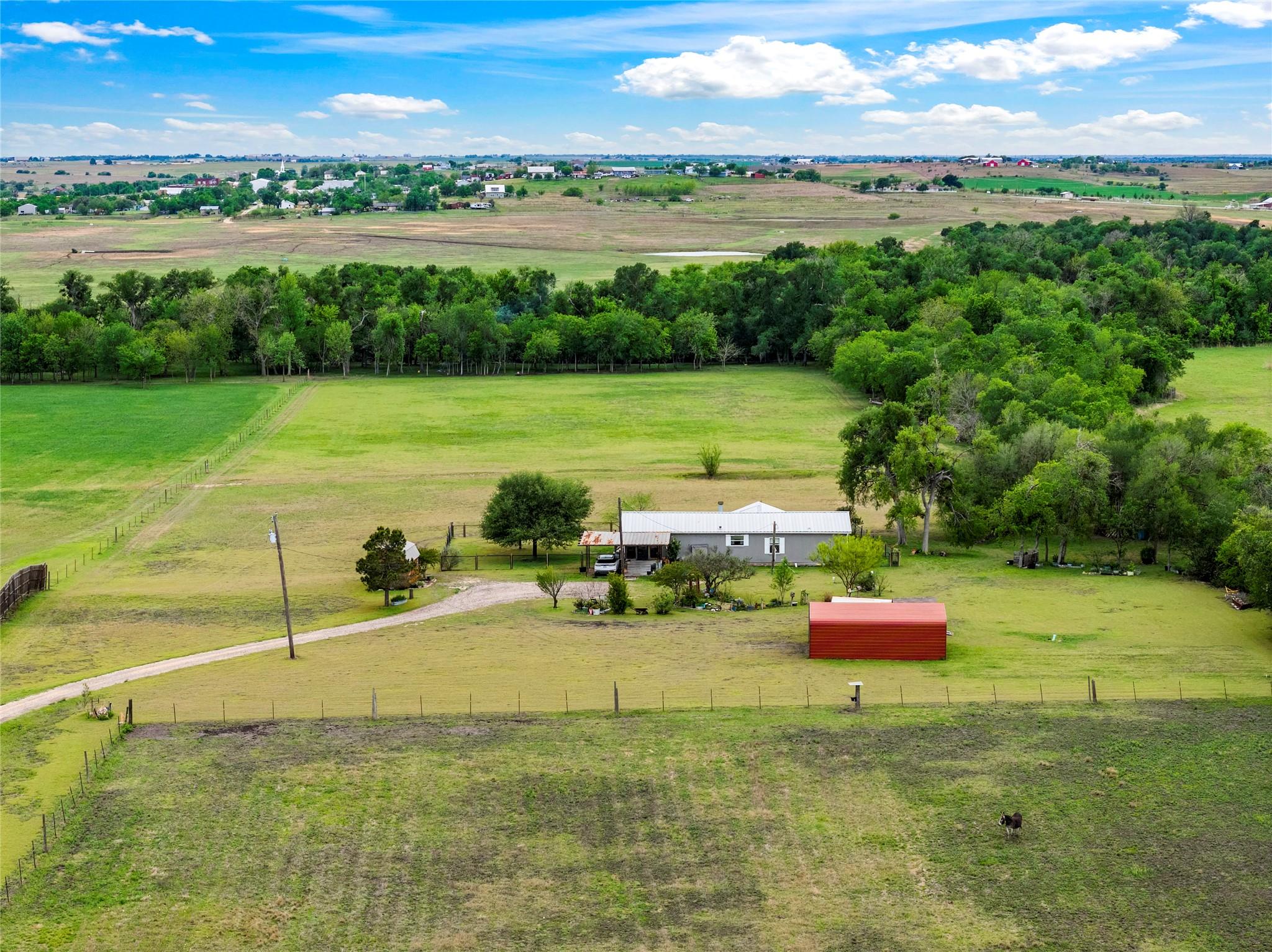 820 County Road 454