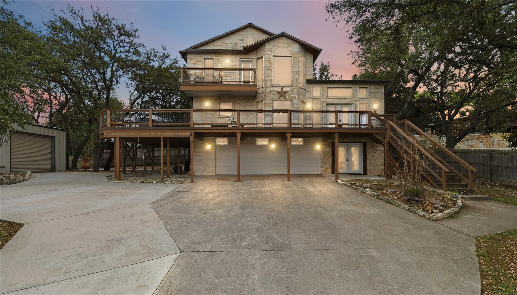 Single Family Residence