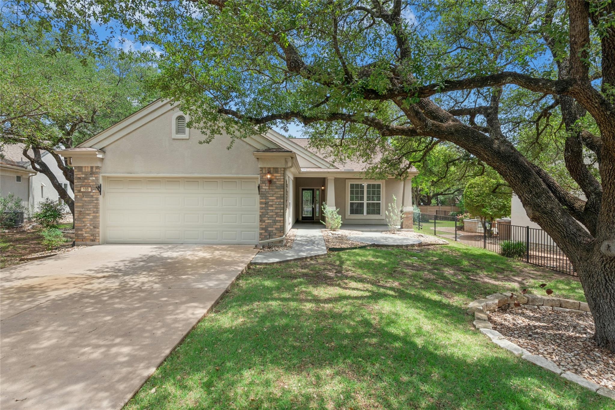 Single Family Residence