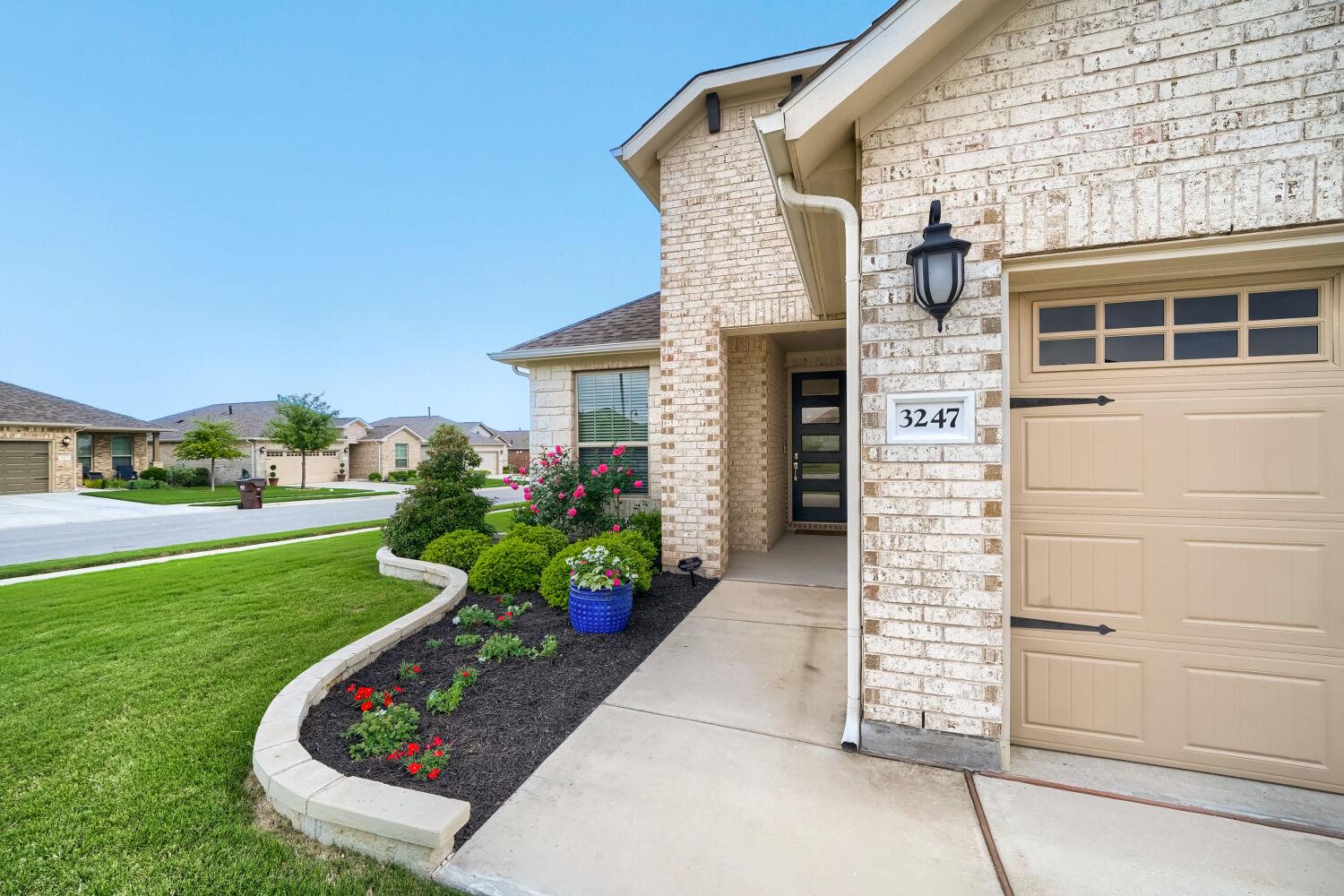 Single Family Residence