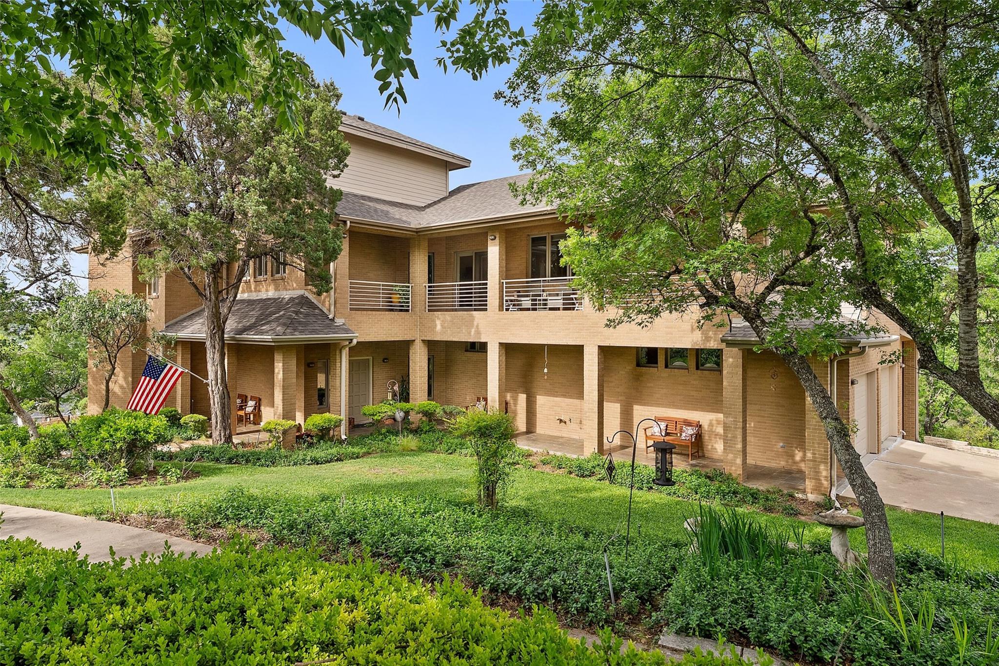 Single Family Residence