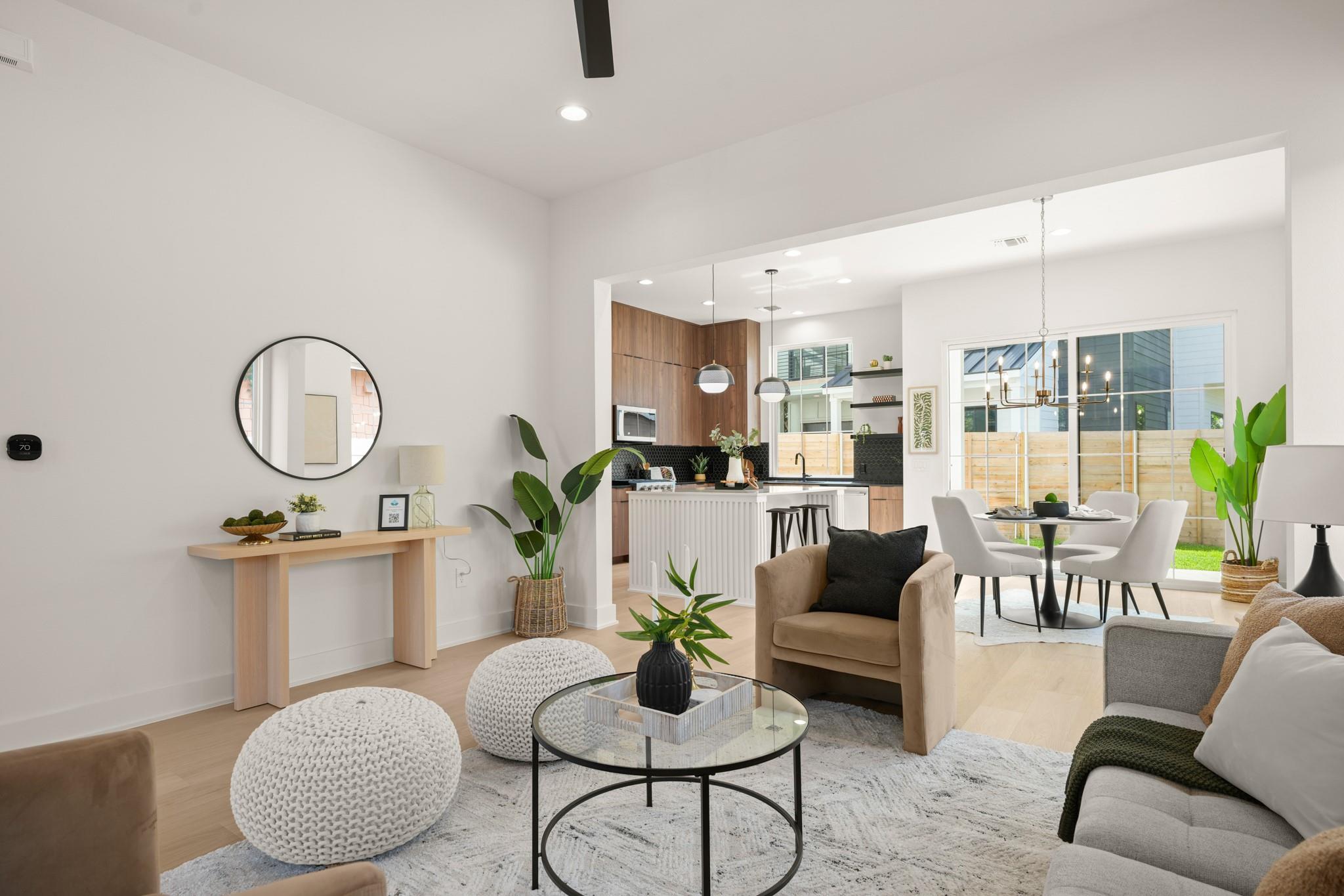 Single Family Residence