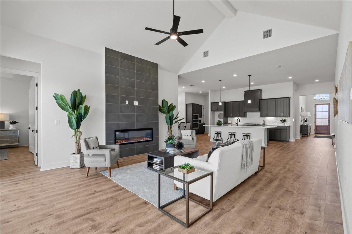 Single Family Residence