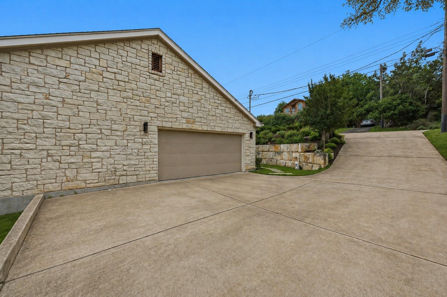 Photo 34