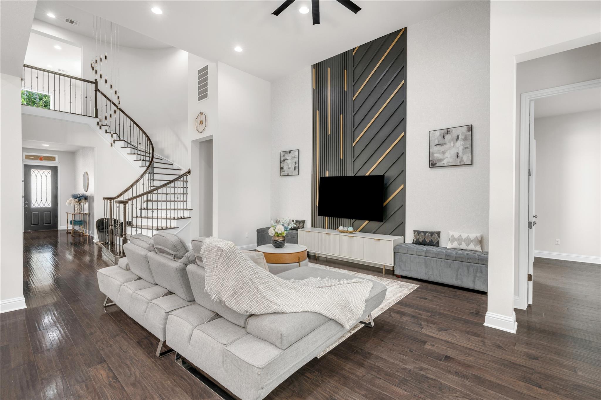 Single Family Residence