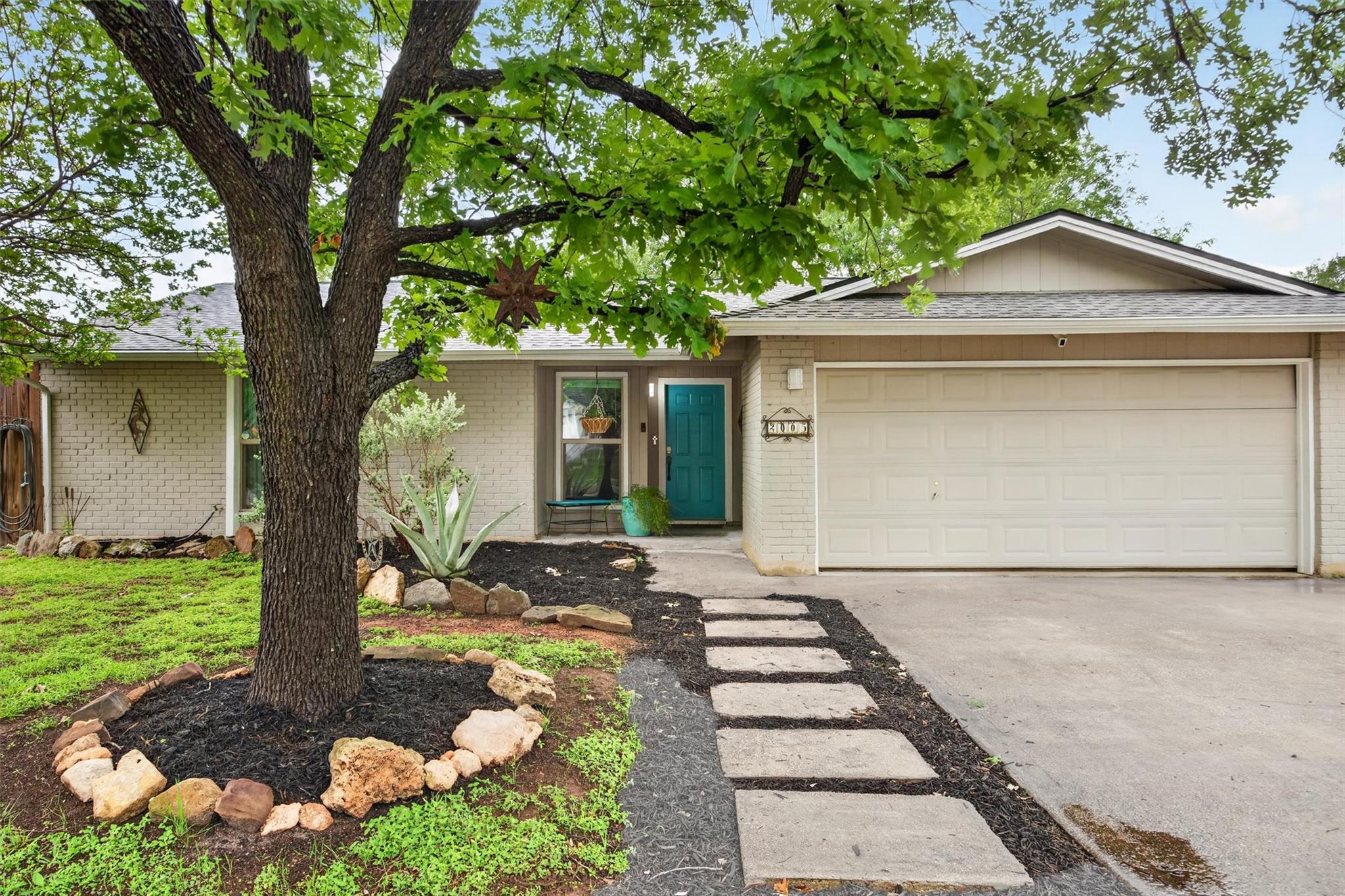 Single Family Residence