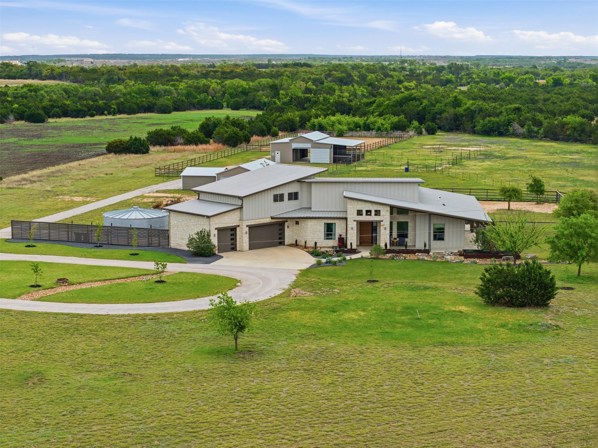 215 Mesa Vista