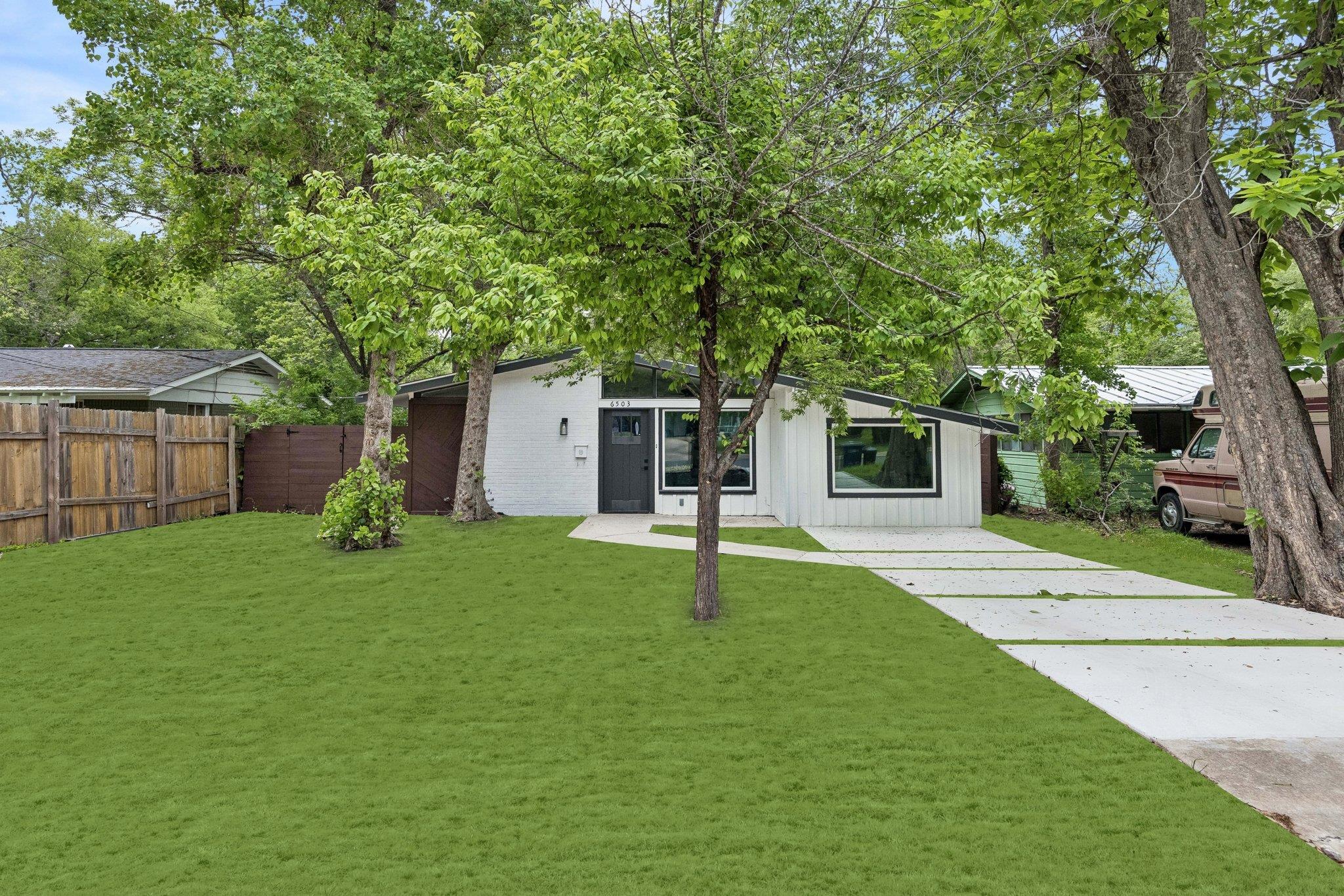 Single Family Residence