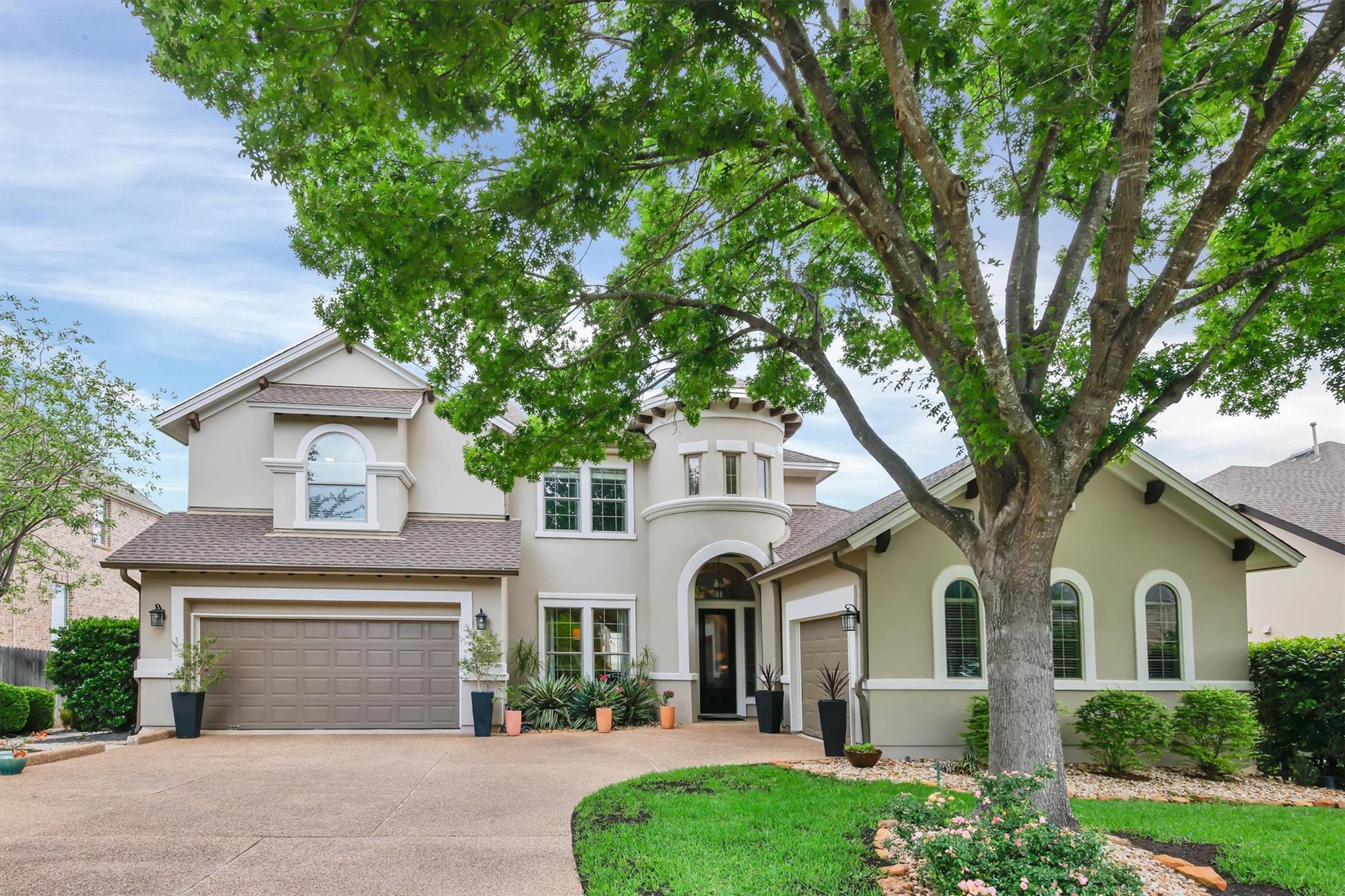 Single Family Residence