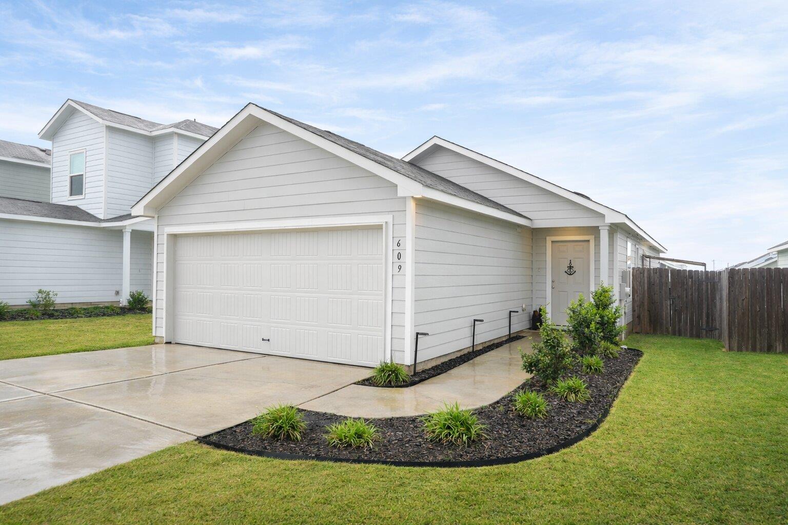 Single Family Residence