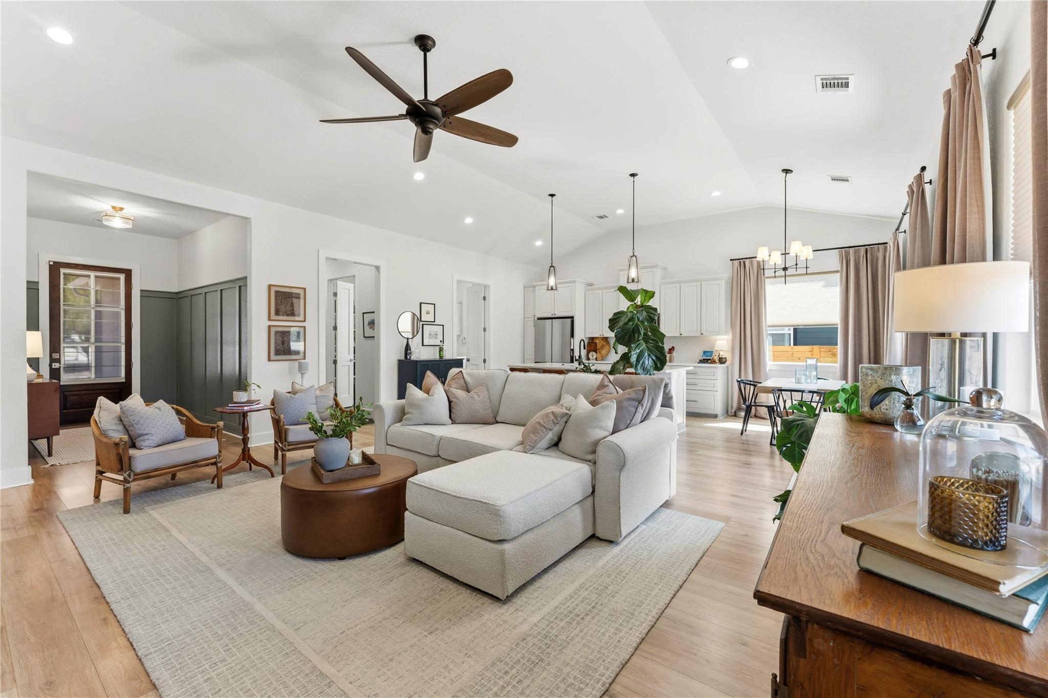 Single Family Residence