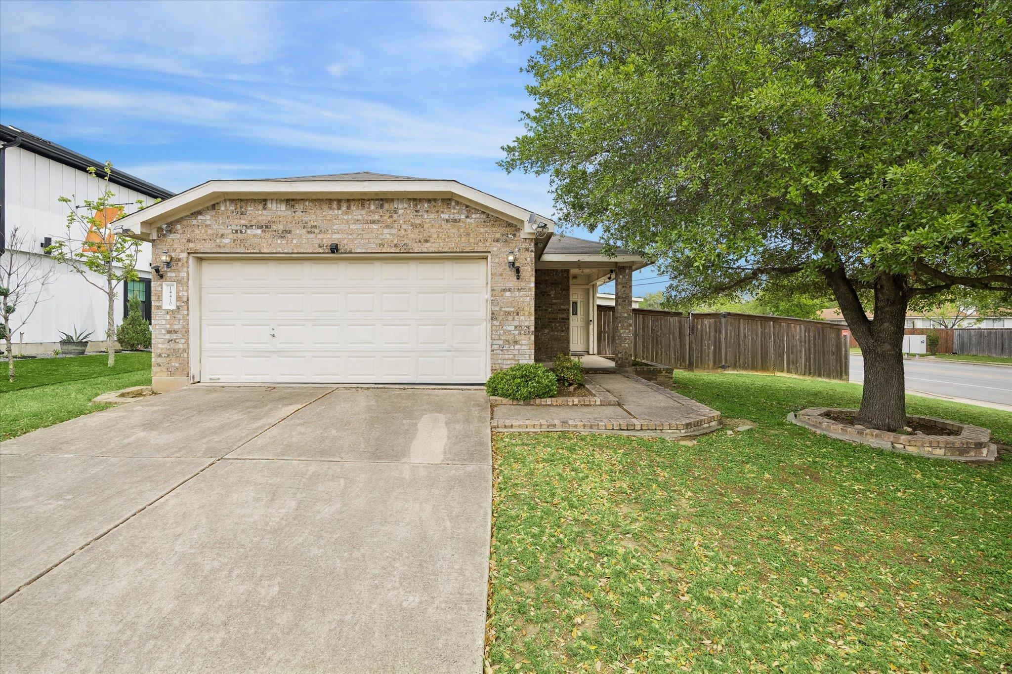 Single Family Residence