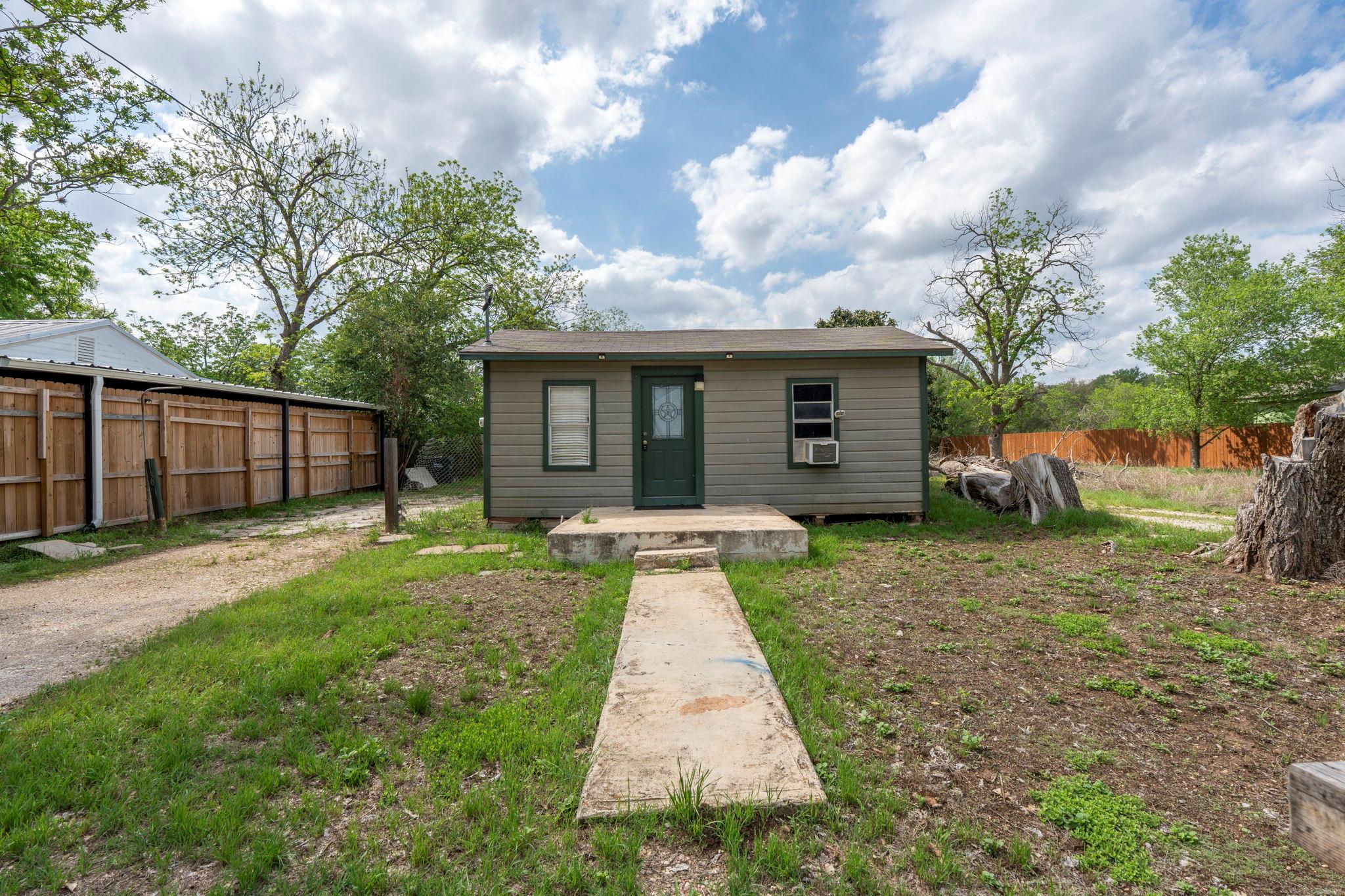 Single Family Residence