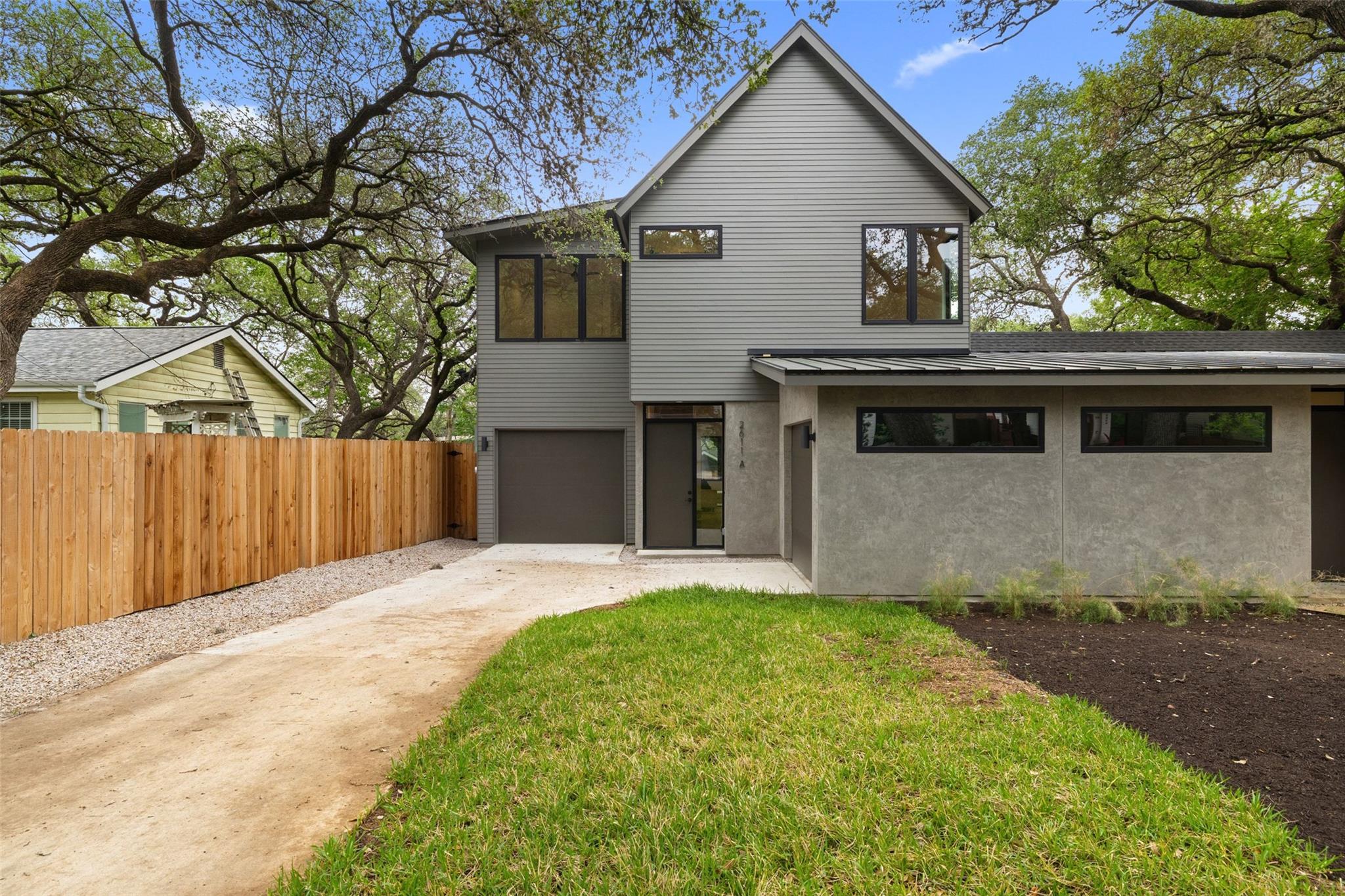 Single Family Residence