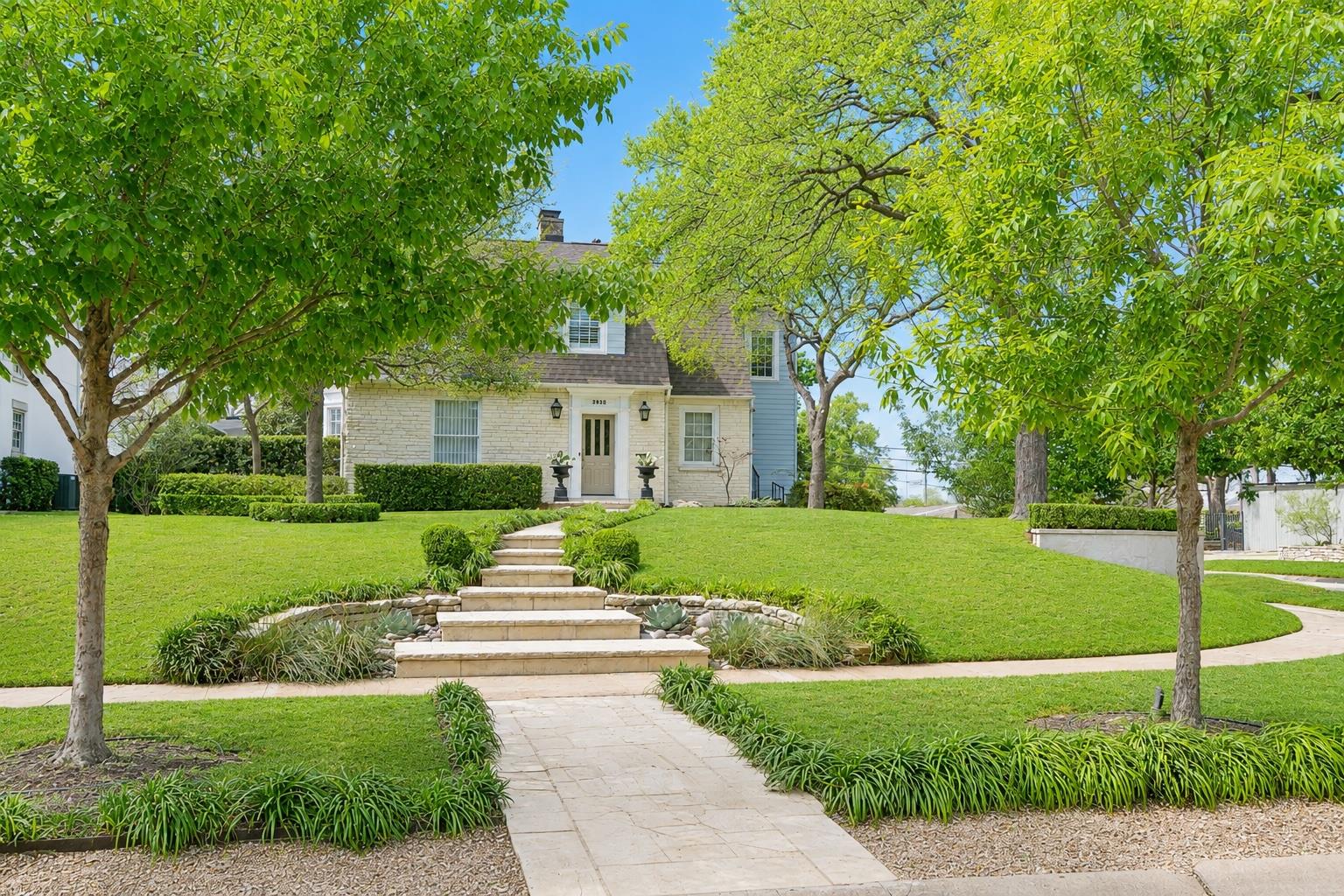 Single Family Residence