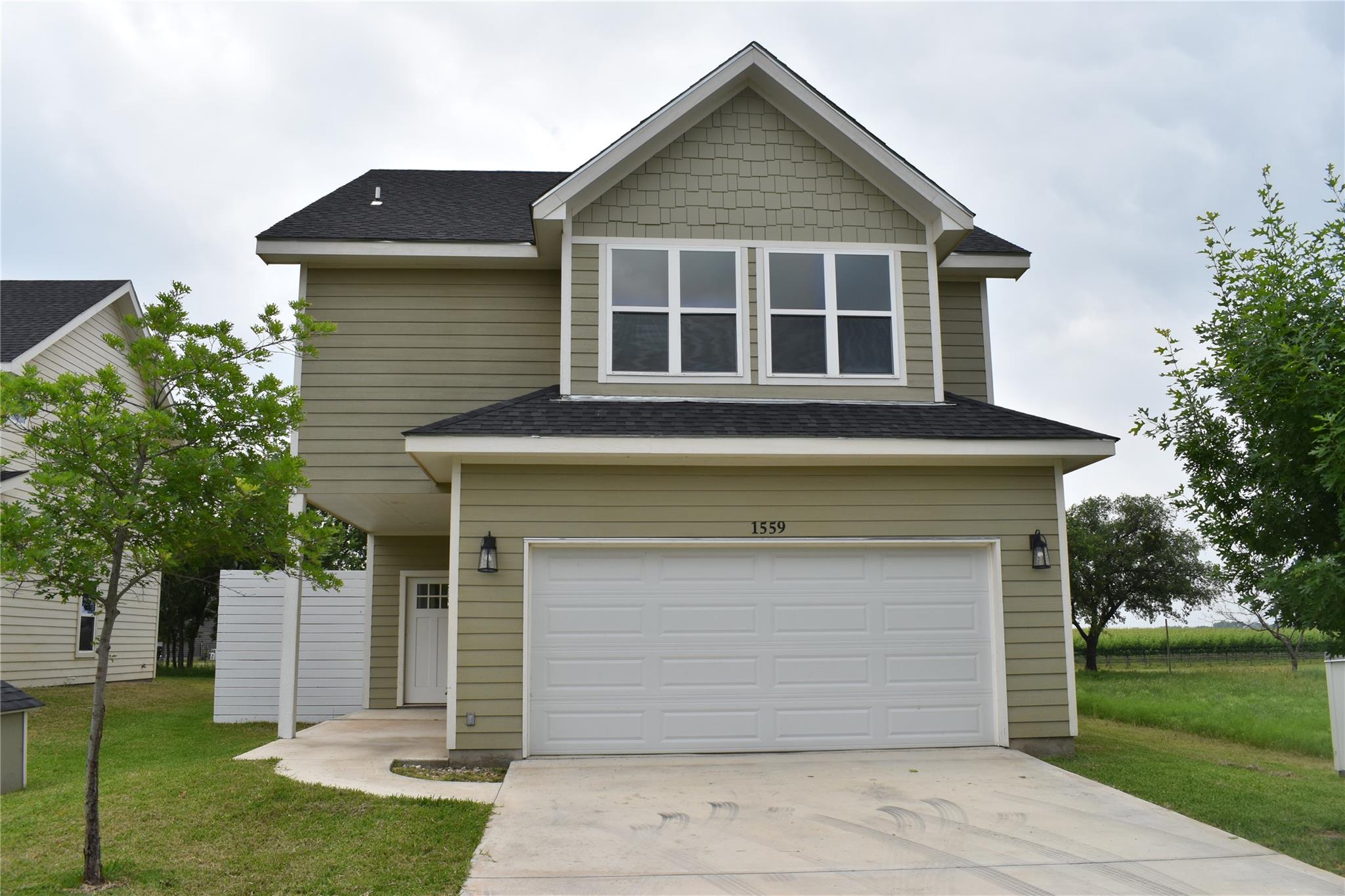 Single Family Residence