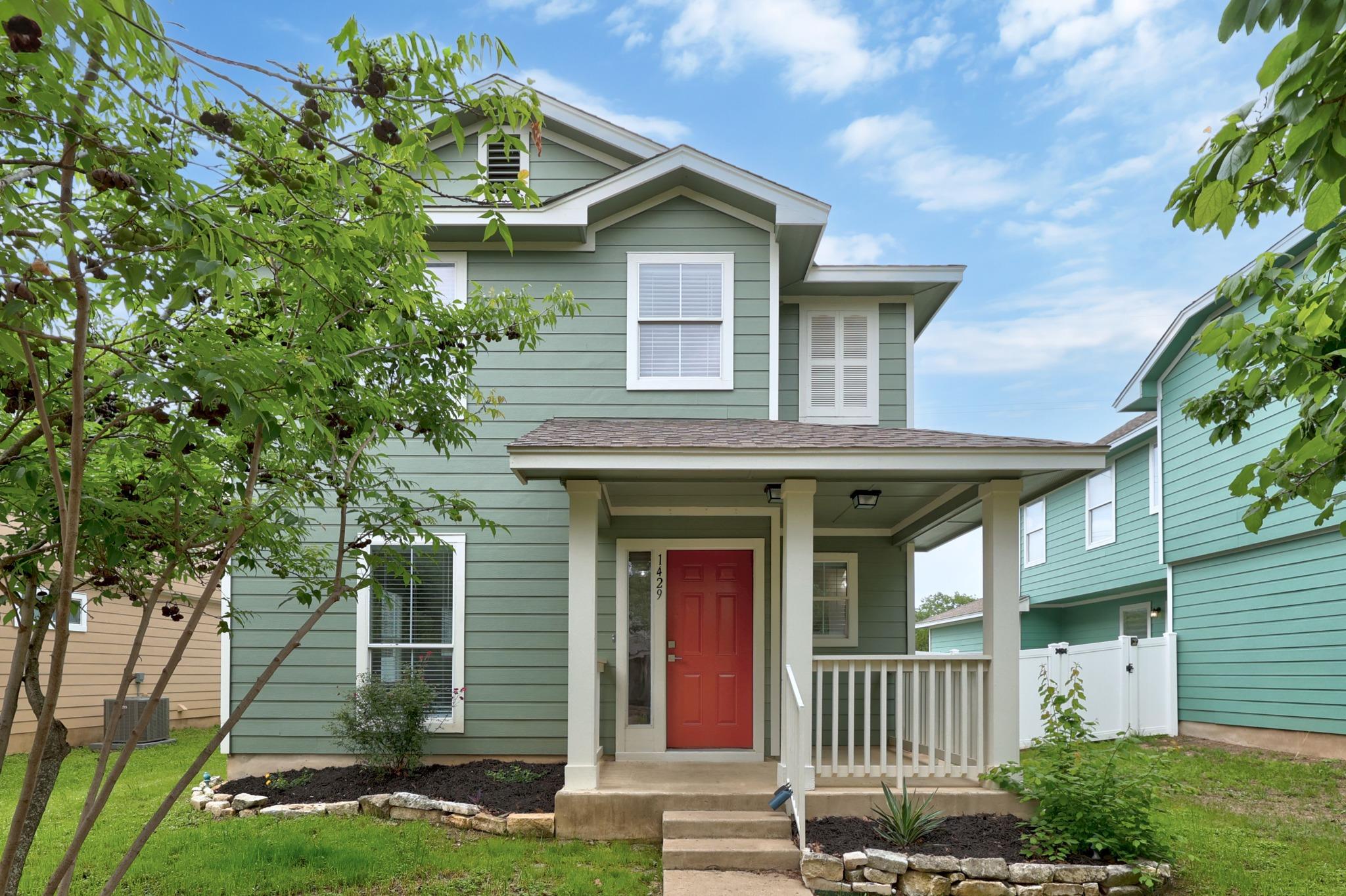 Single Family Residence